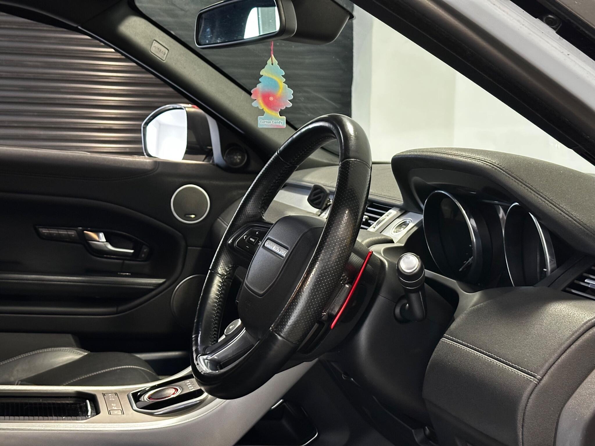 Land Rover Range Rover Evoque - Image 2