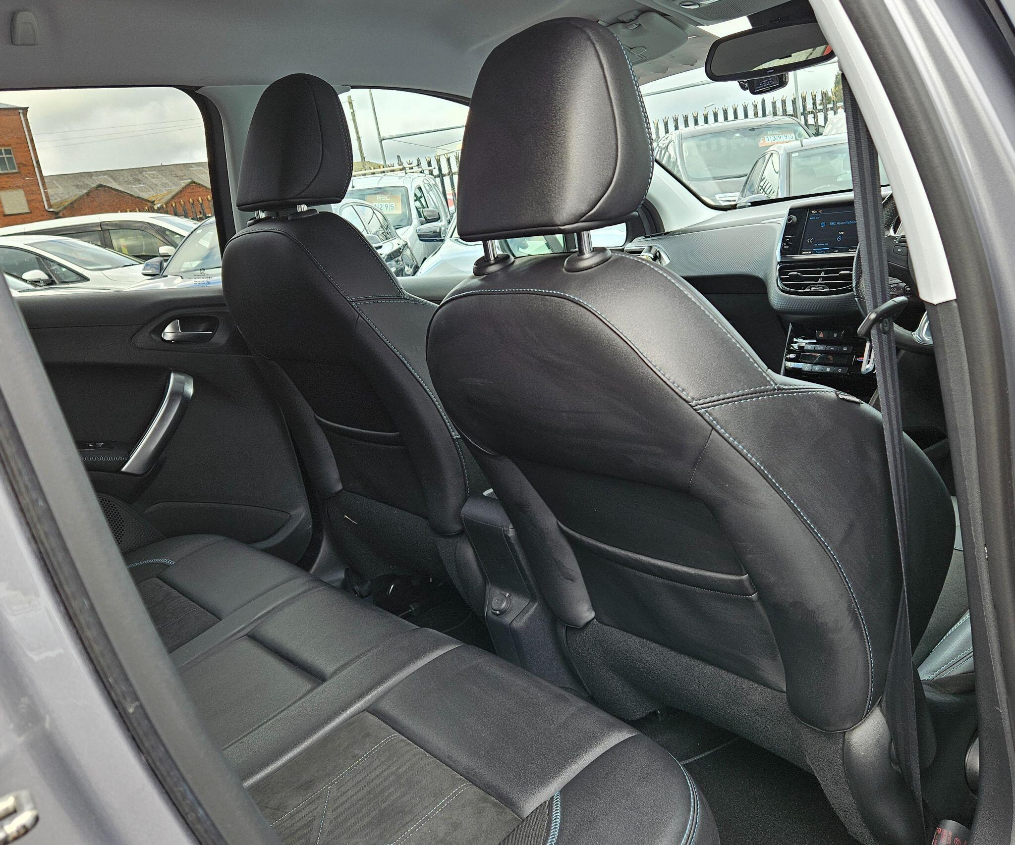 Peugeot 2008 - Image 71