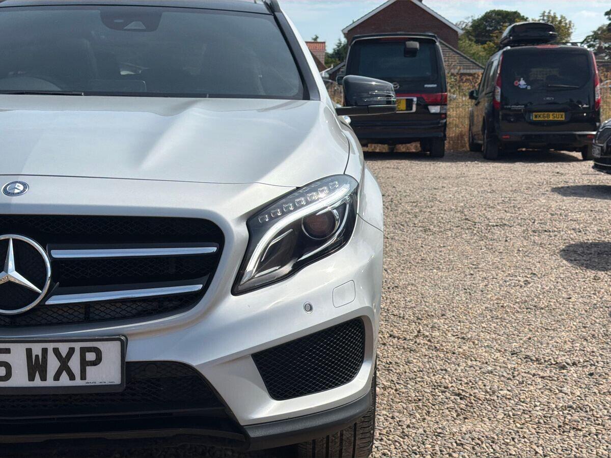 Mercedes-benz GLA - Image 13