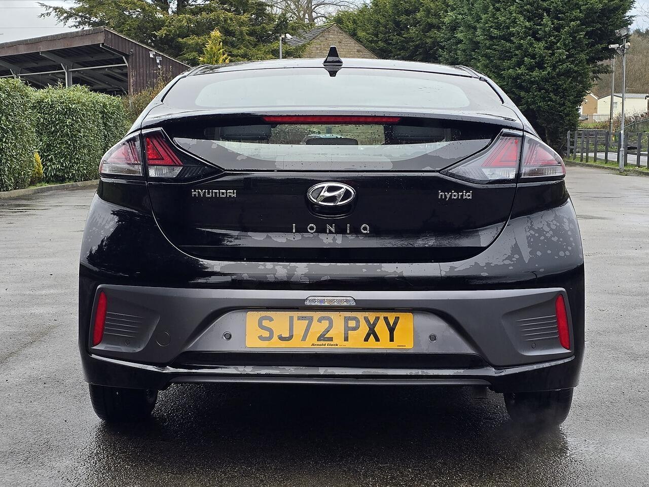 Hyundai Ioniq - Image 33