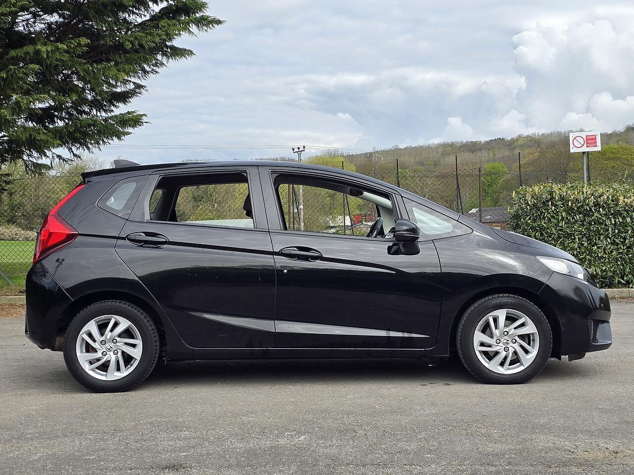 Honda Jazz - Image 12