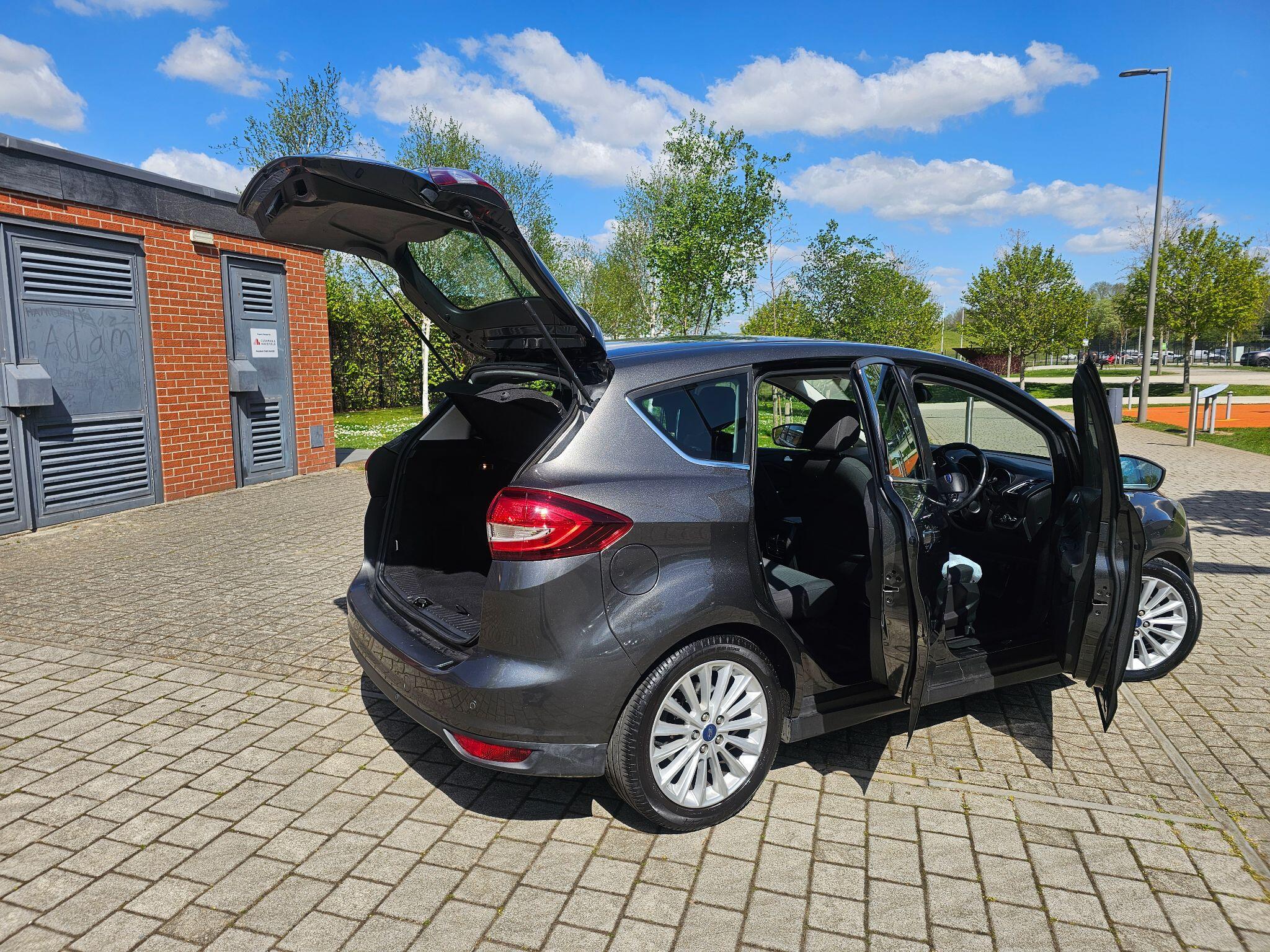 Ford C-MAX - Image 20