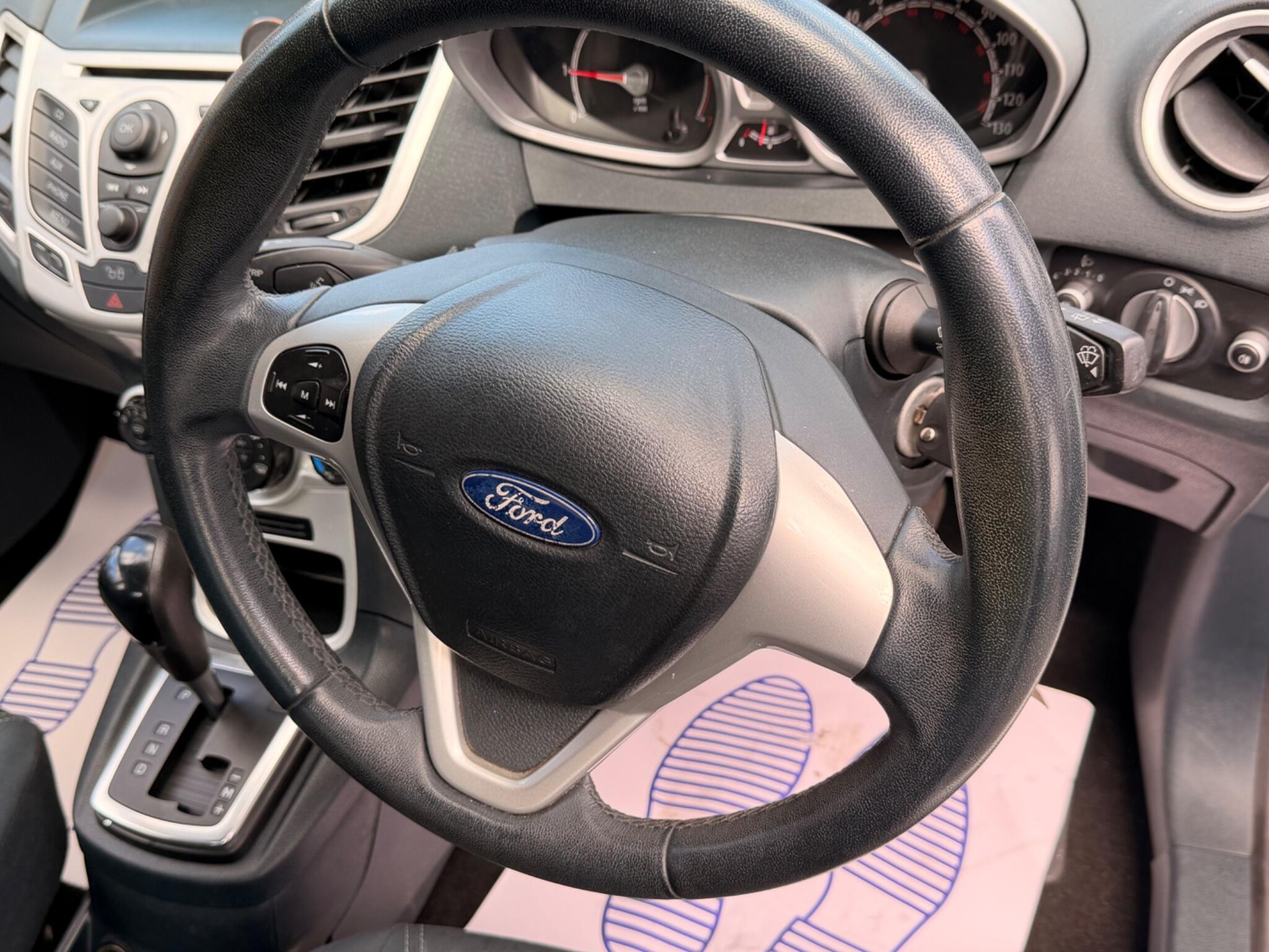Ford Fiesta - Image 15