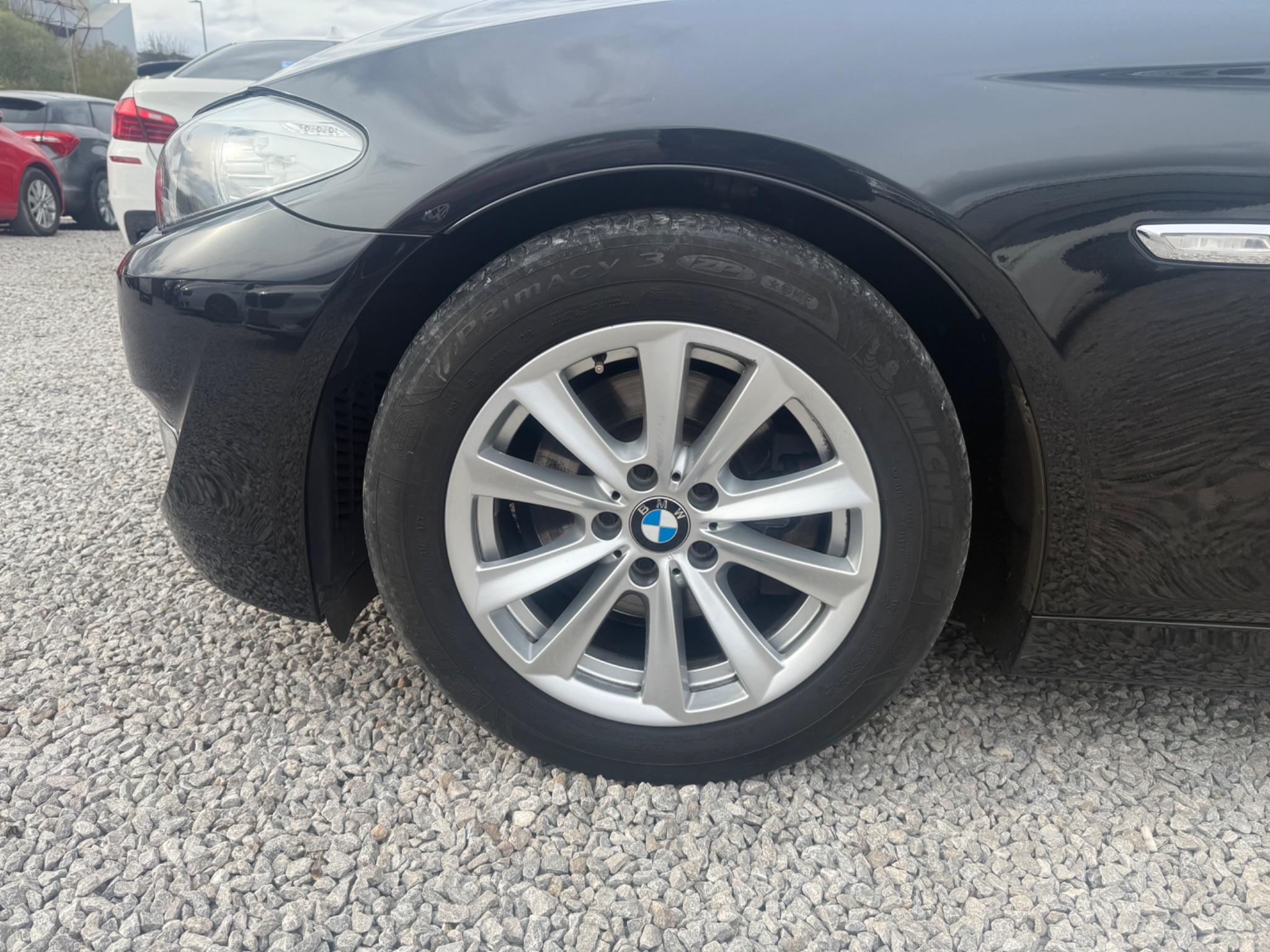 BMW 5 Series - Image 33