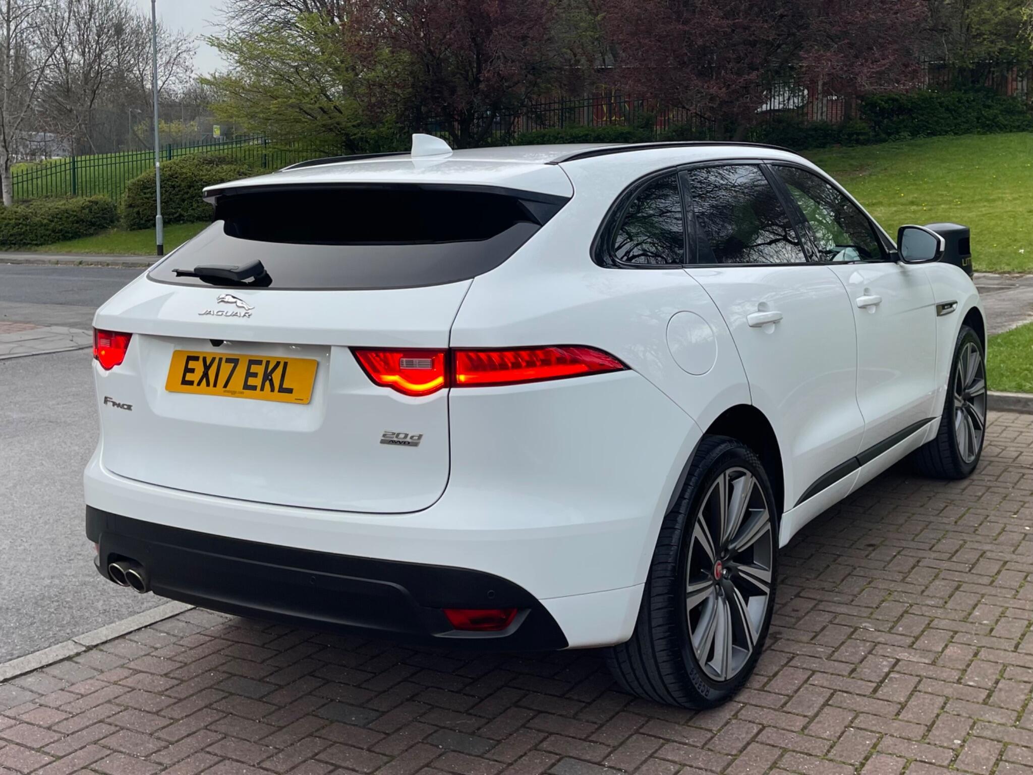 Jaguar F-Pace - Image 28