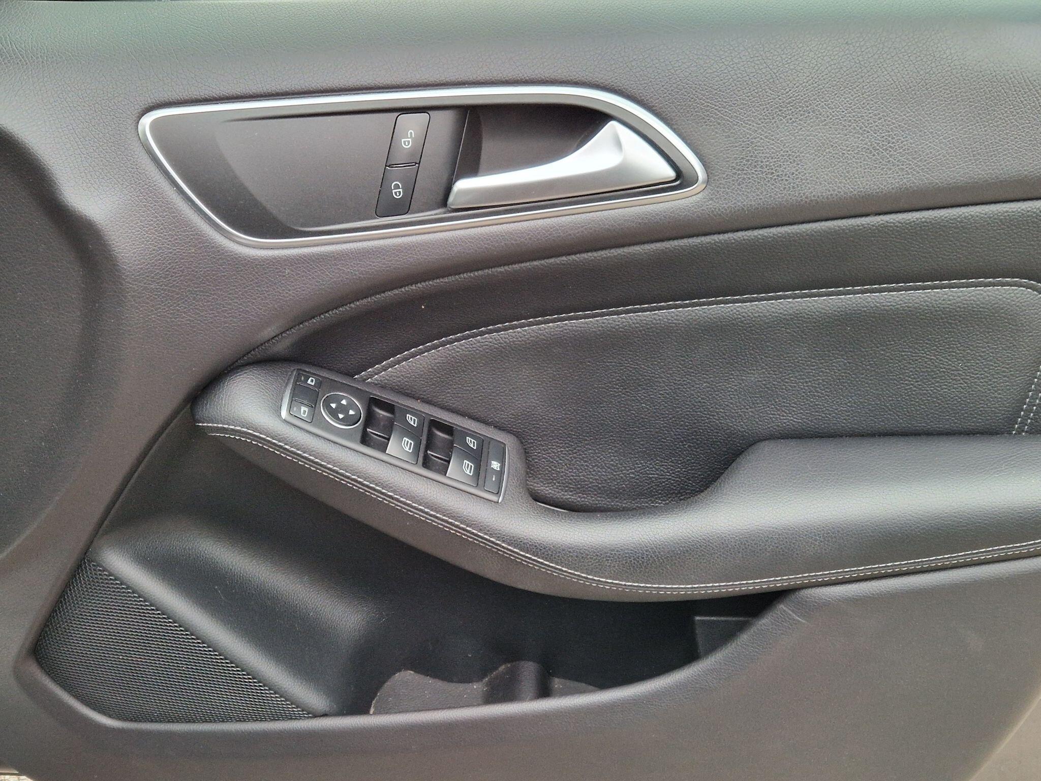 Mercedes B Class - Image 26