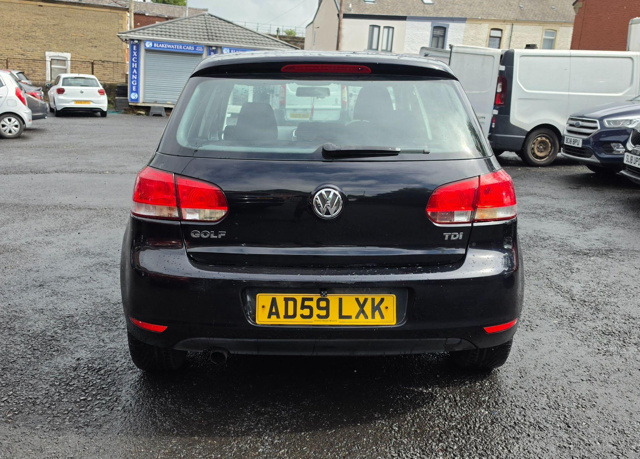 Volkswagen Golf - Image 6