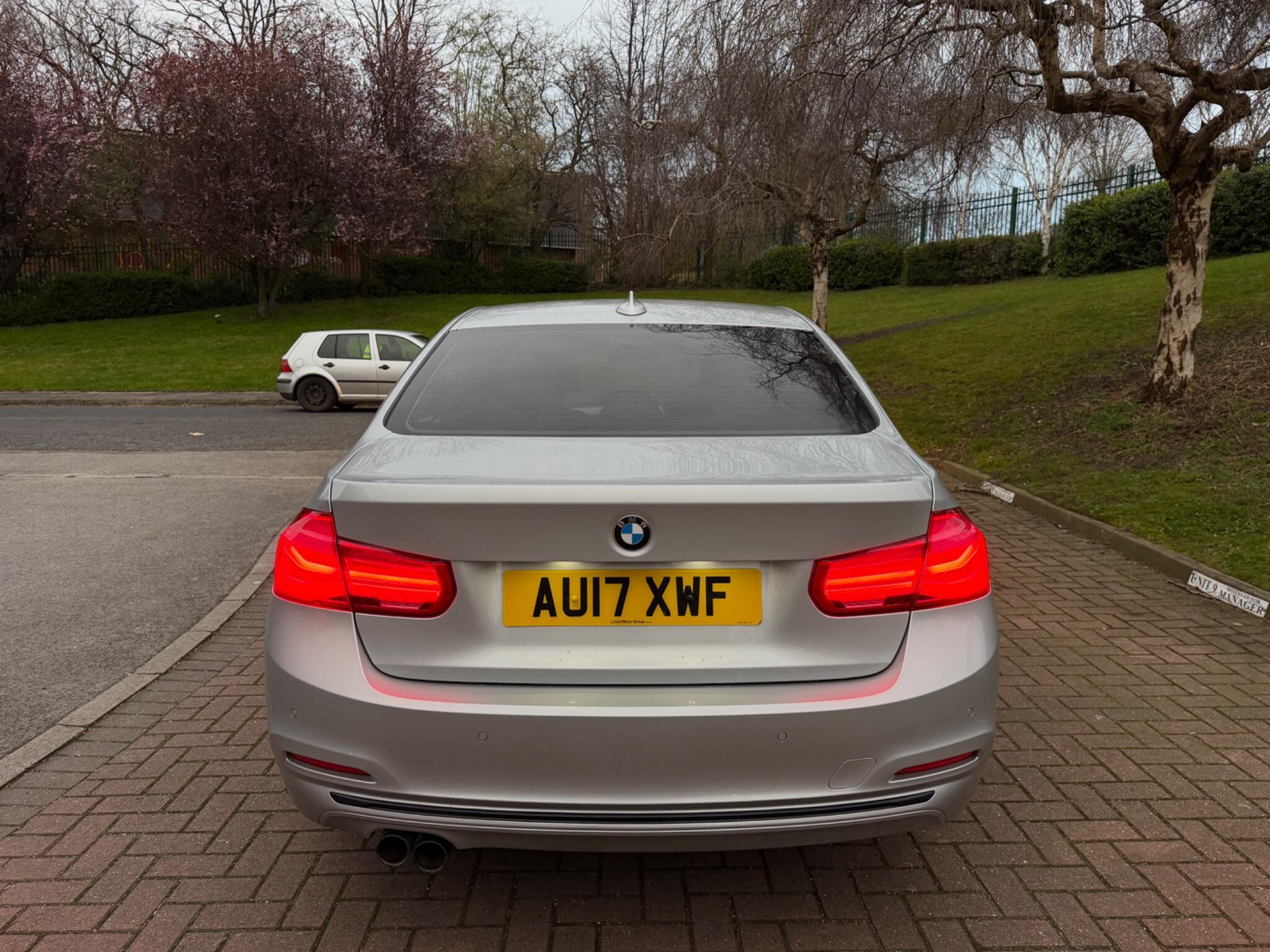 BMW 3 Series - Image 20