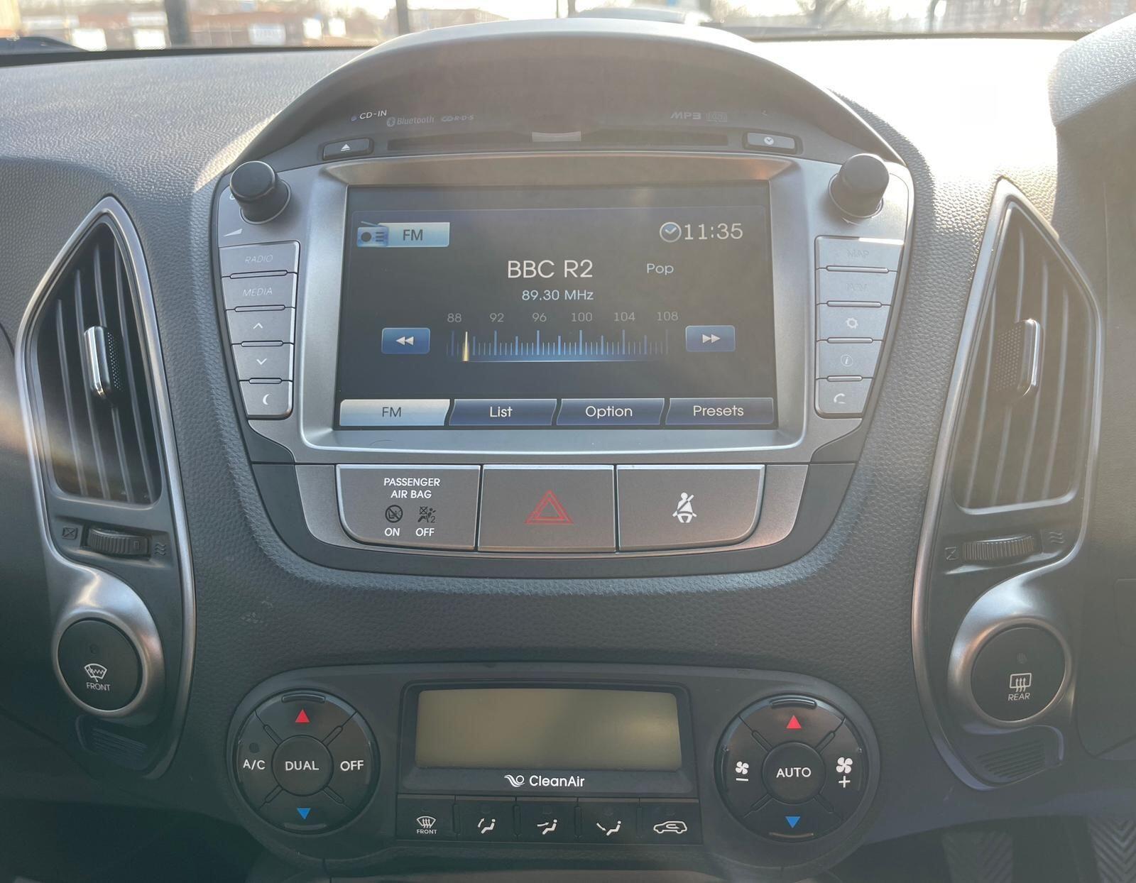 Hyundai ix35 - Image 49