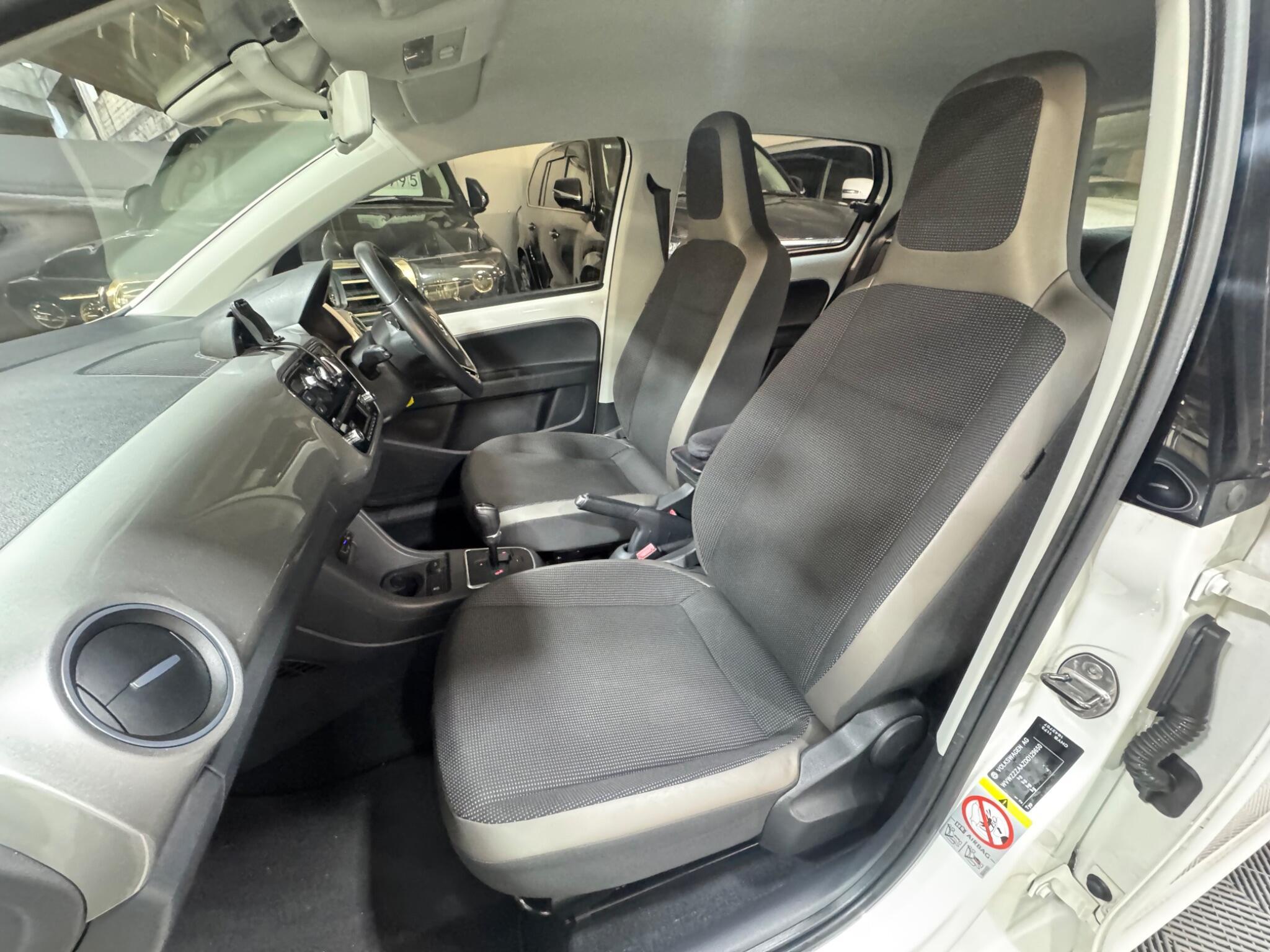 Volkswagen up! - Image 10