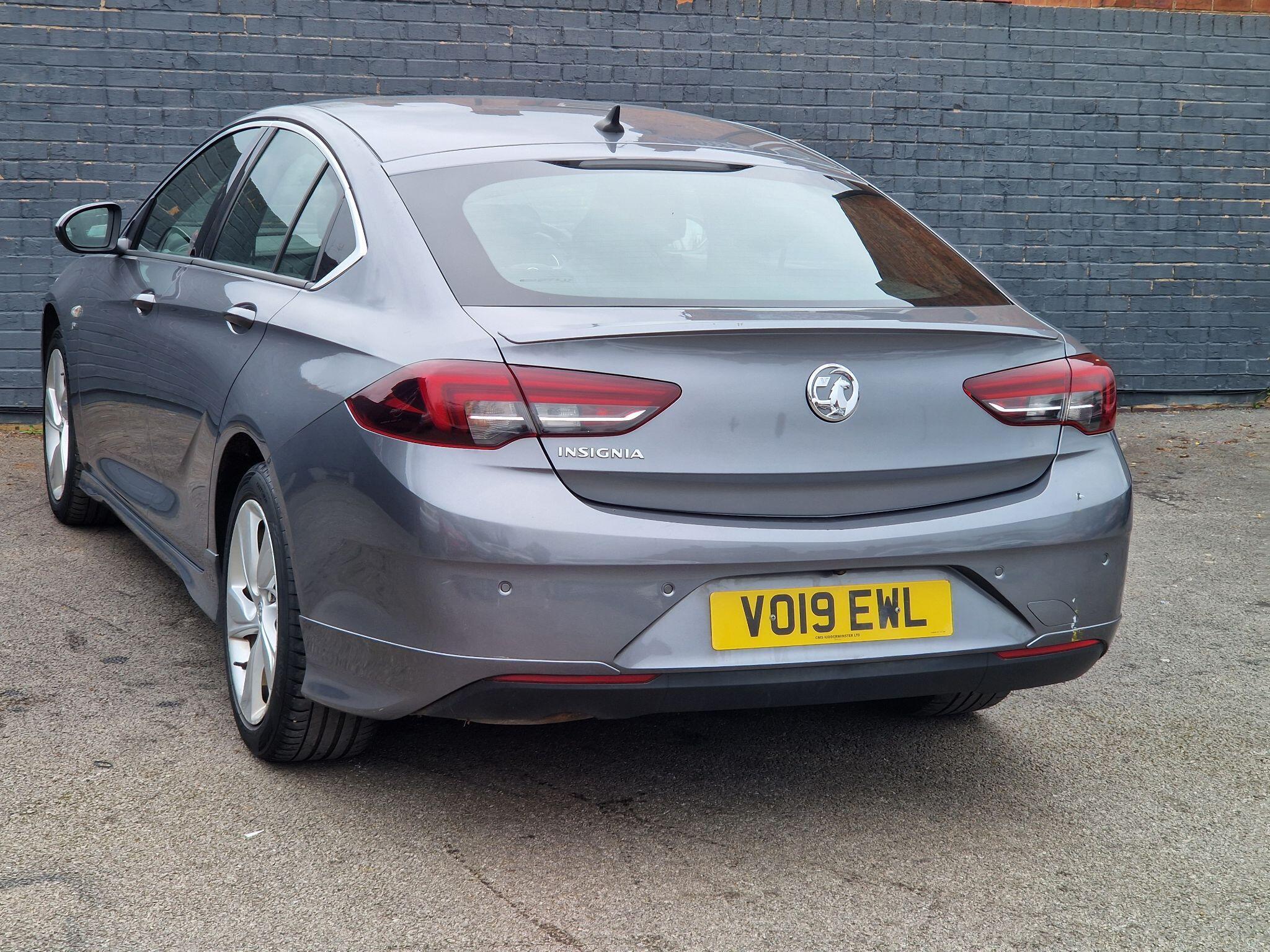 Vauxhall Insignia - Image 8