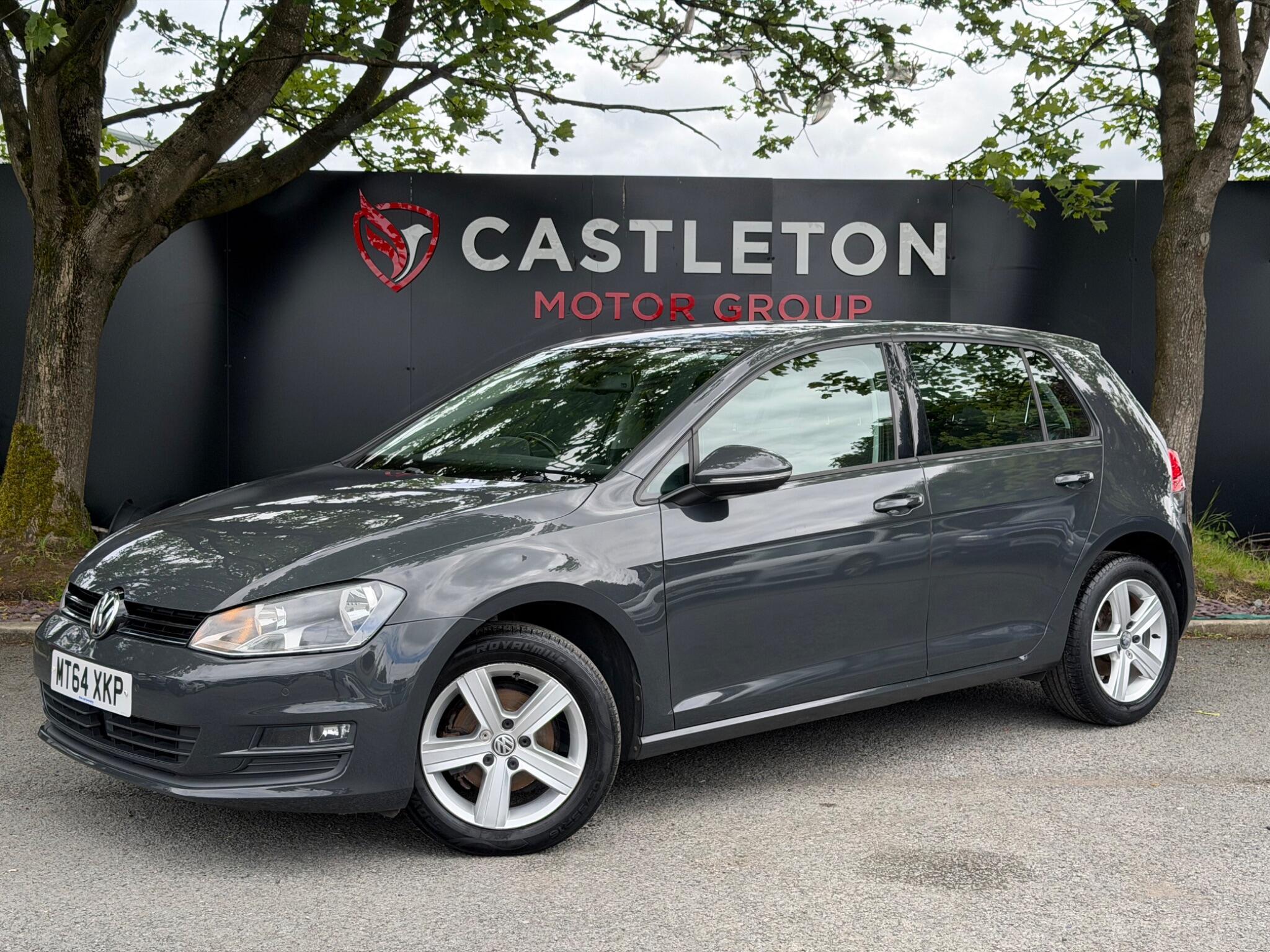 Volkswagen Golf - Image 8