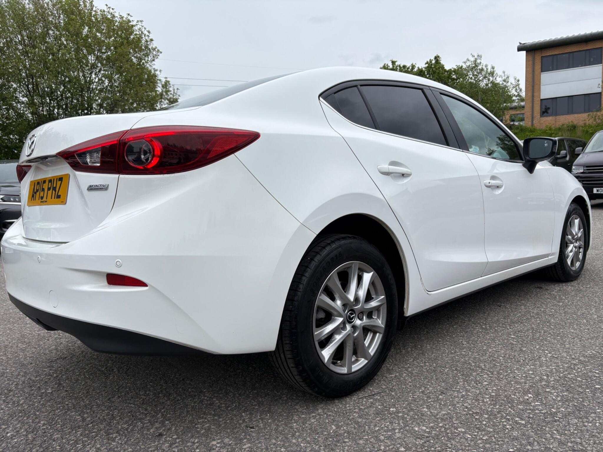 Mazda MAZDA3 - Image 18