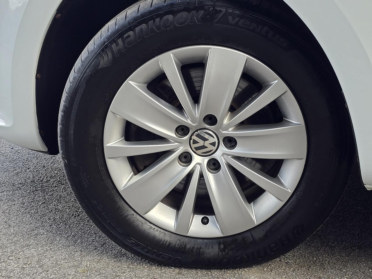 Volkswagen Sharan - Image 10