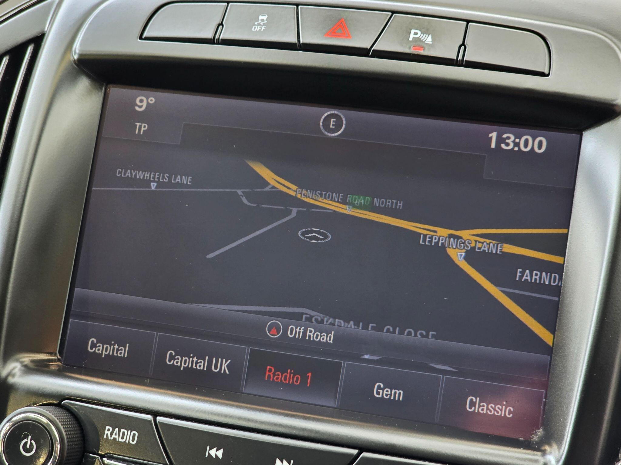 Vauxhall Insignia - Image 20