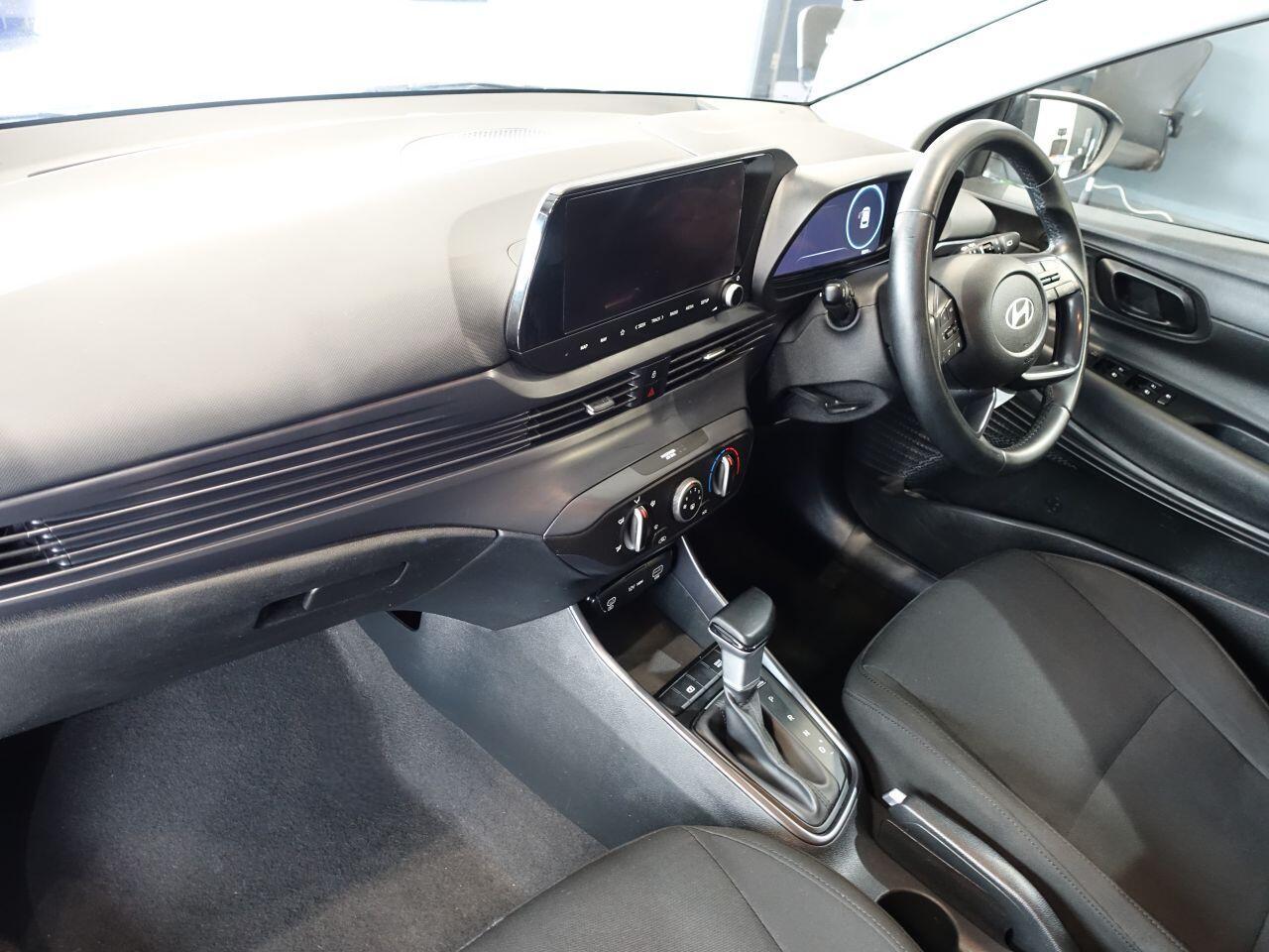 Hyundai i20 - Image 11