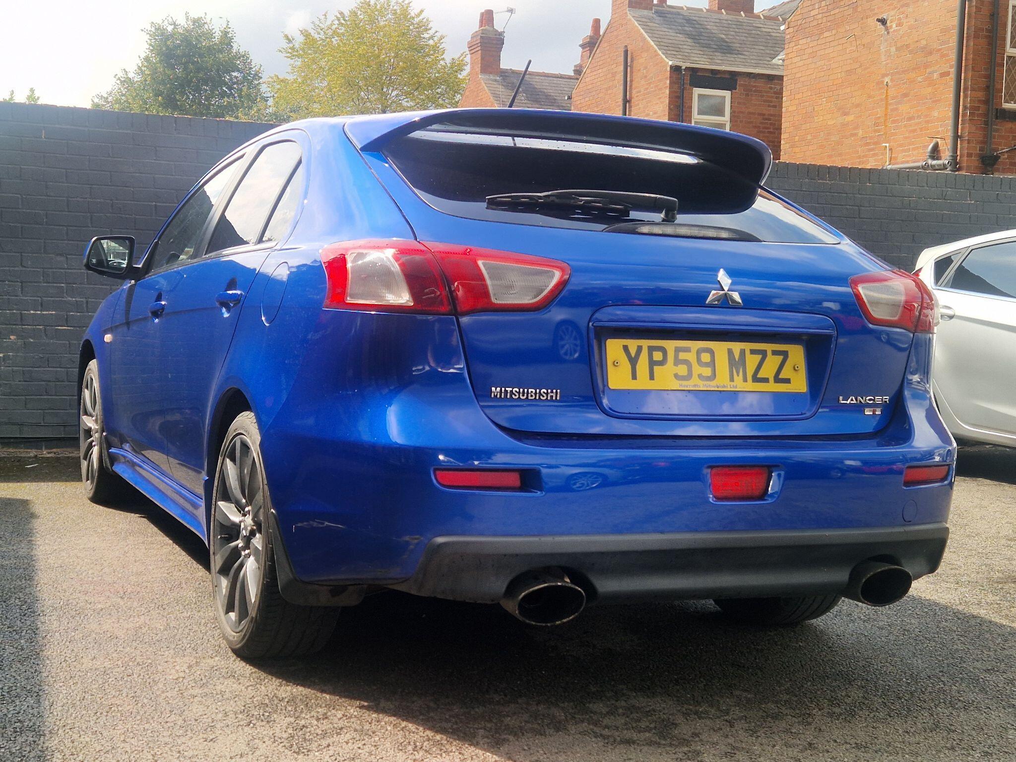 Mitsubishi Lancer - Image 20