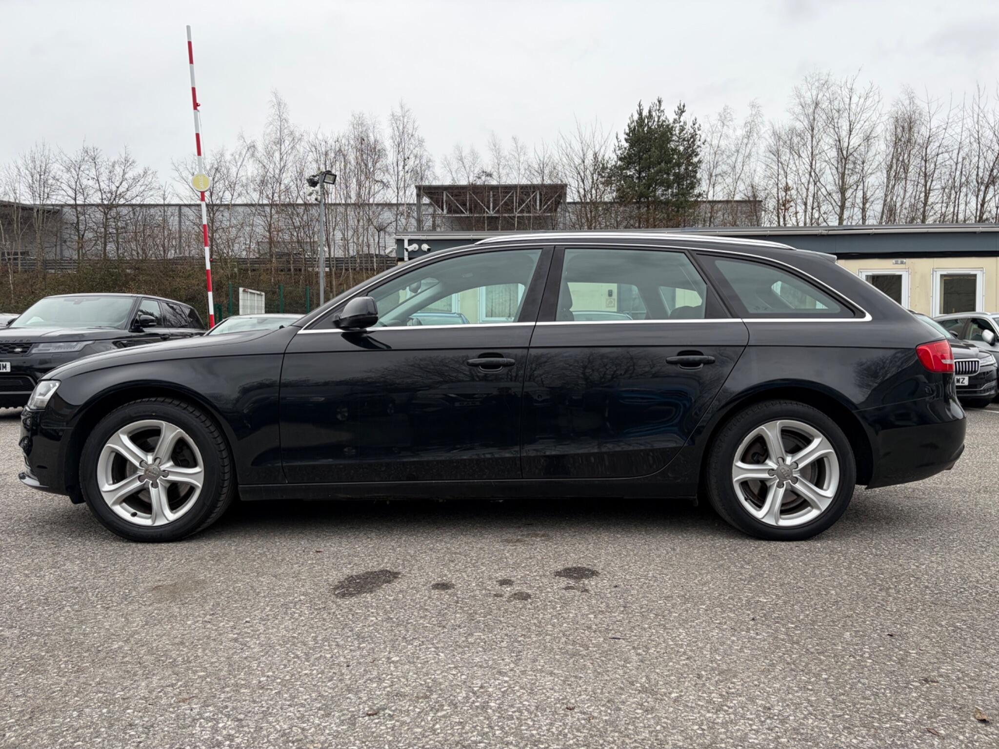 Audi A4 Avant - Image 10