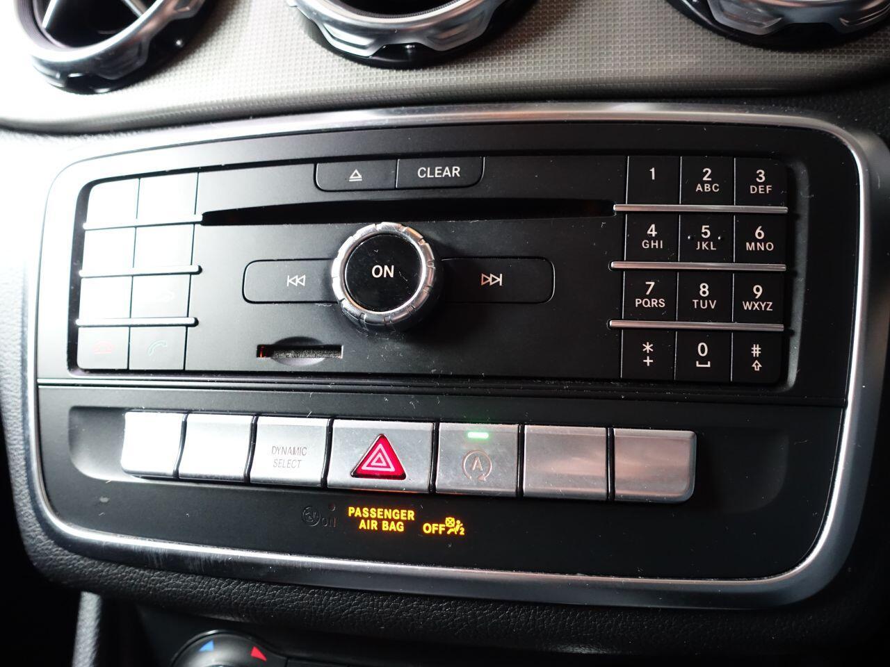 Mercedes-benz GLA - Image 21