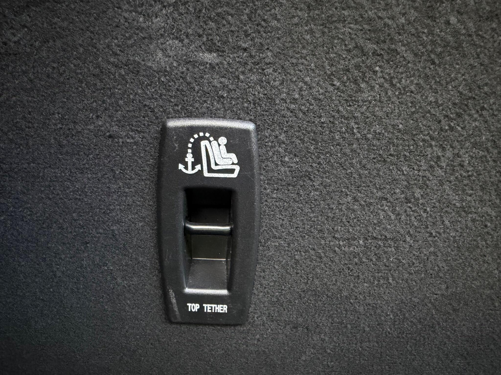 Land Rover Range Rover Evoque - Image 20