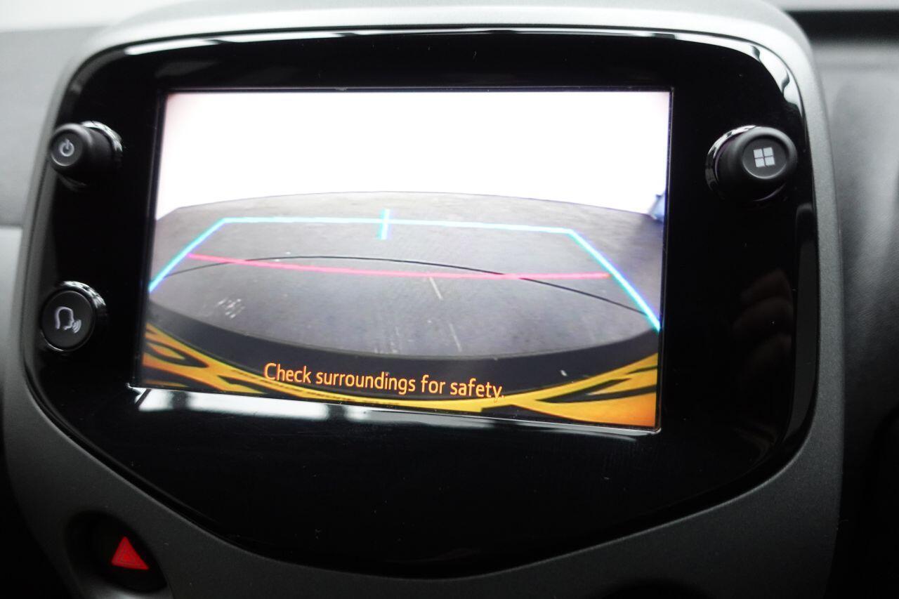 Toyota Aygo - Image 21