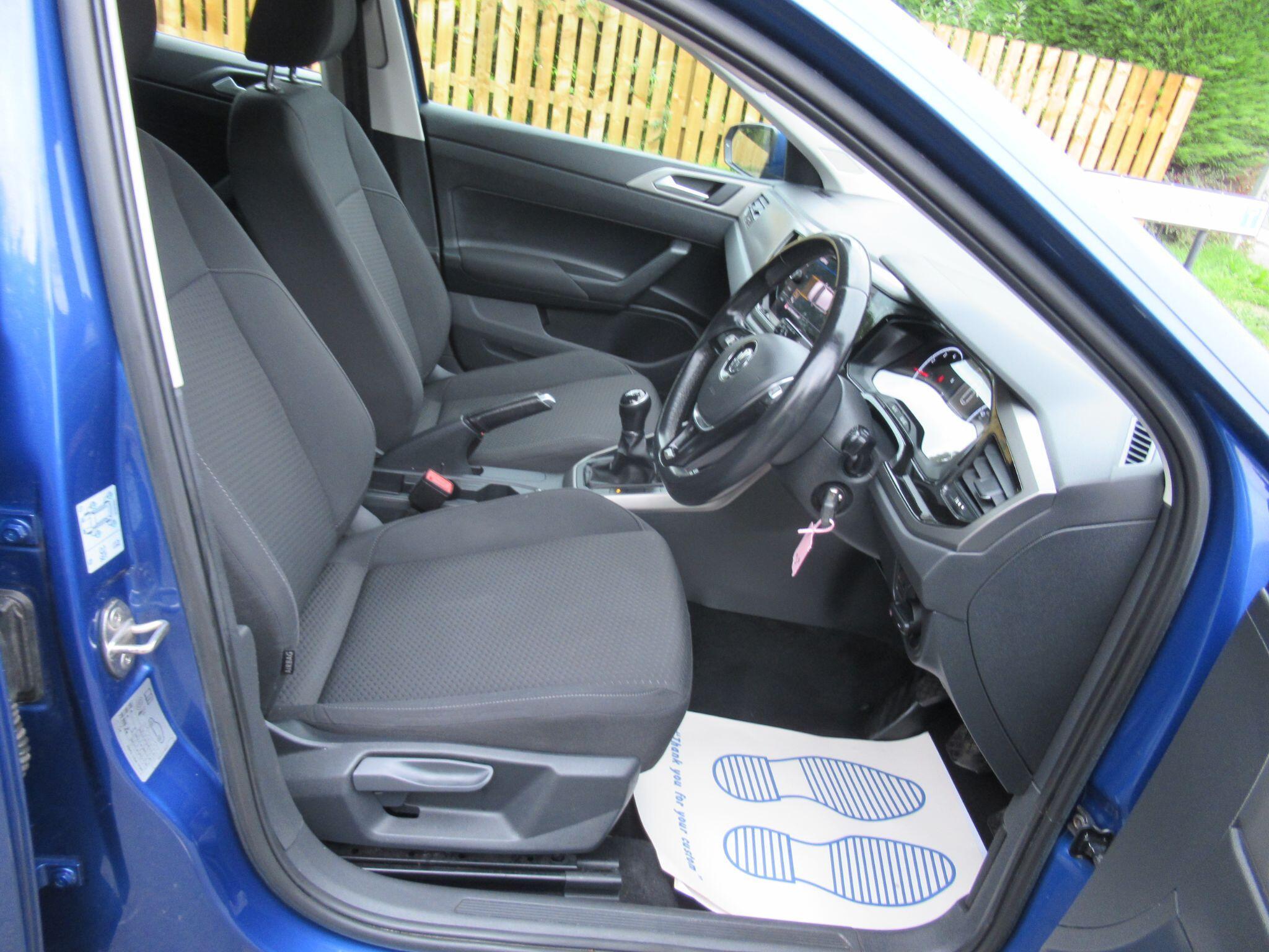 Volkswagen Polo - Image 16