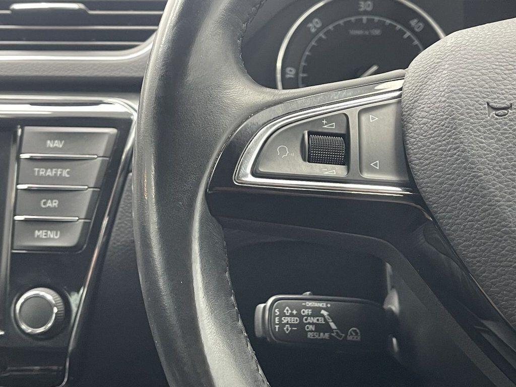 Skoda Superb - Image 26