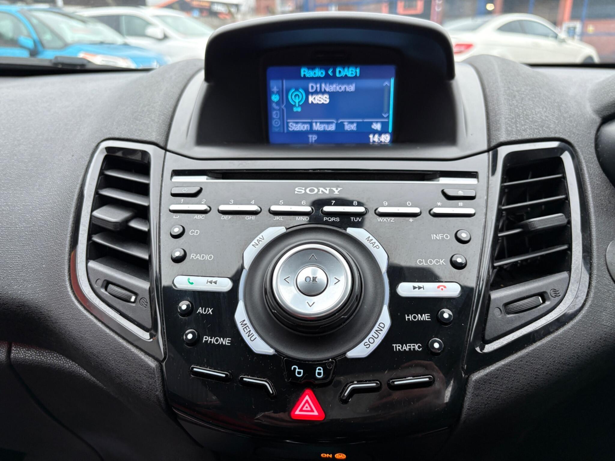 Ford Fiesta - Image 20