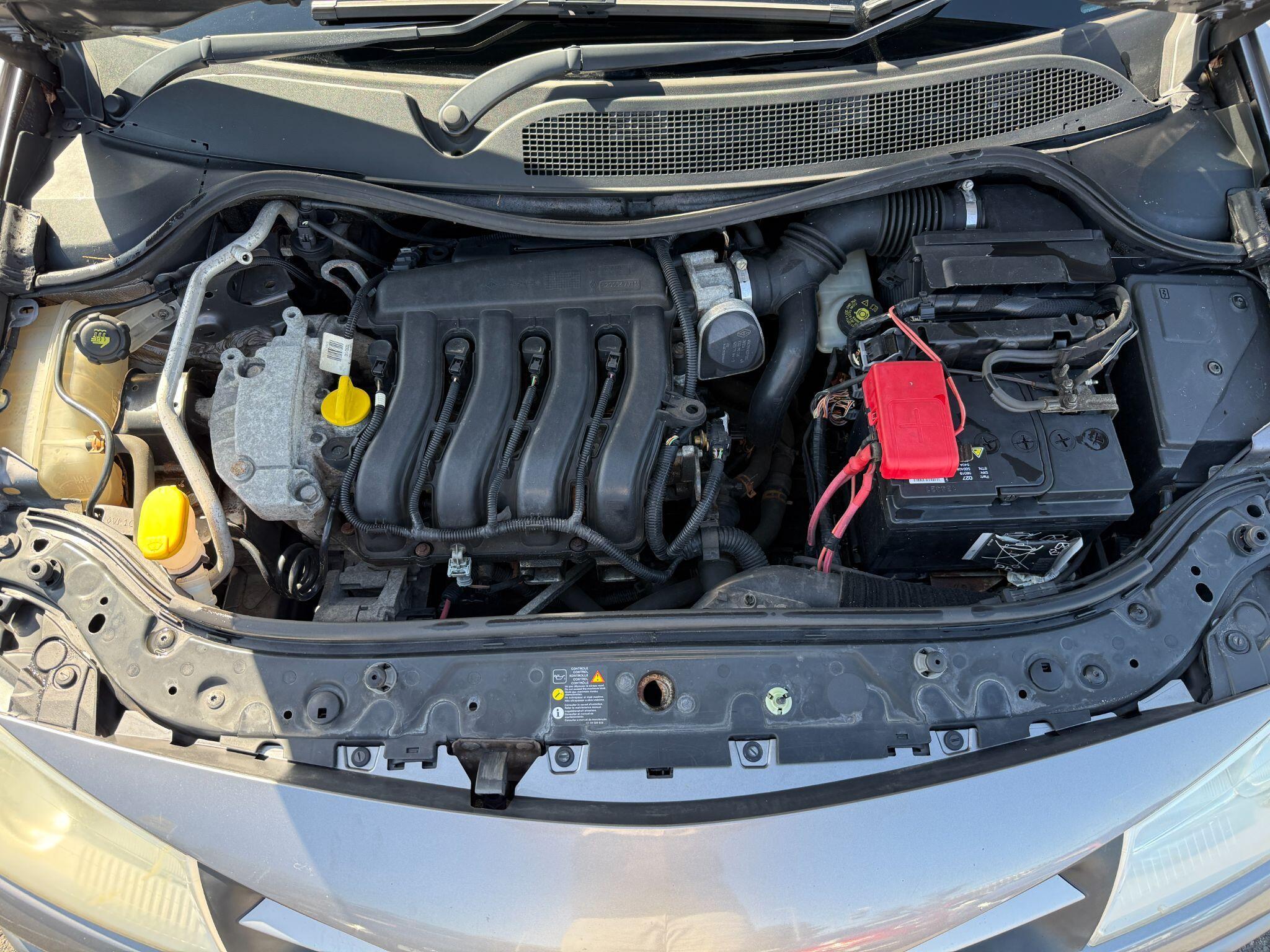 Renault Megane - Image 55