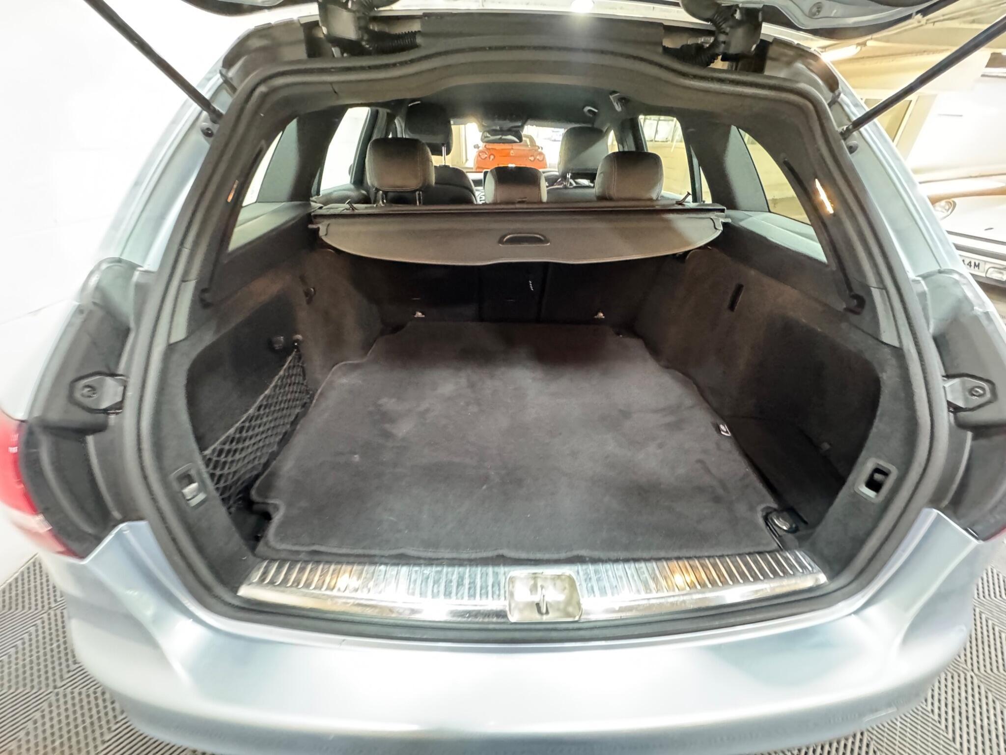 Mercedes C Class - Image 13