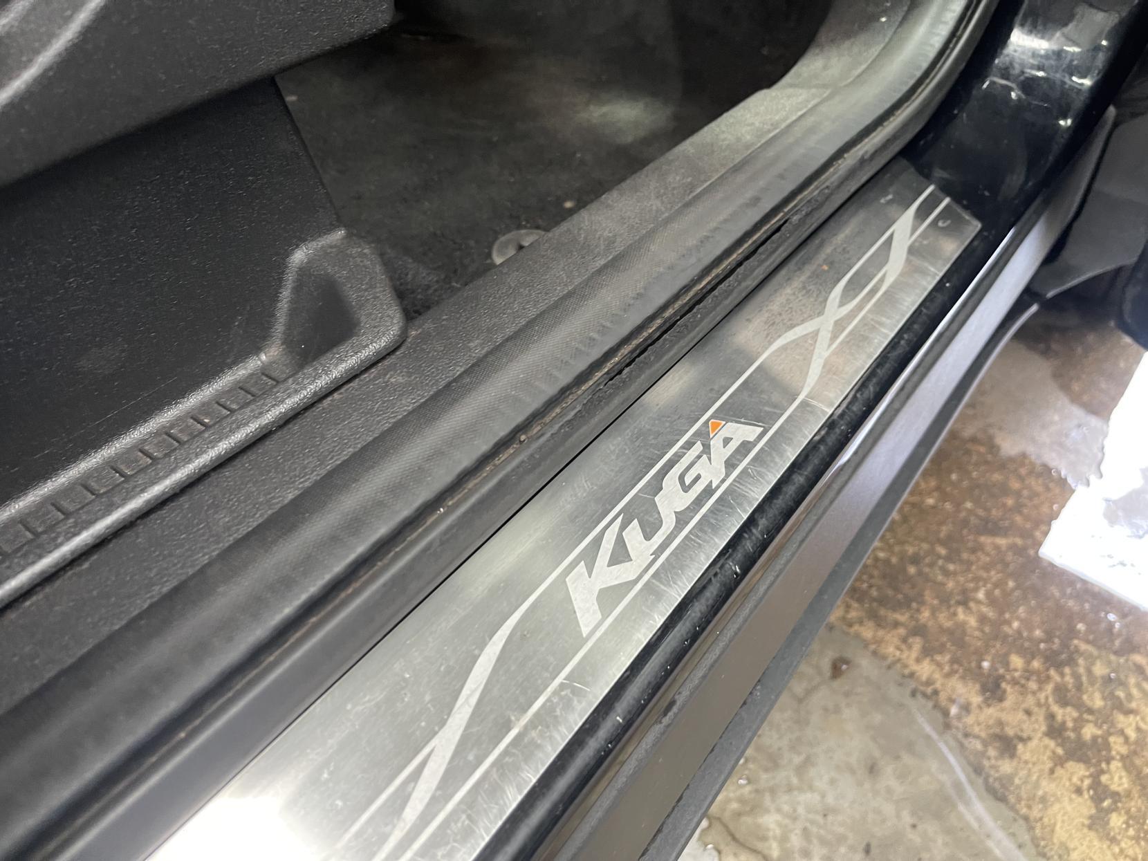 Ford Kuga - Image 14