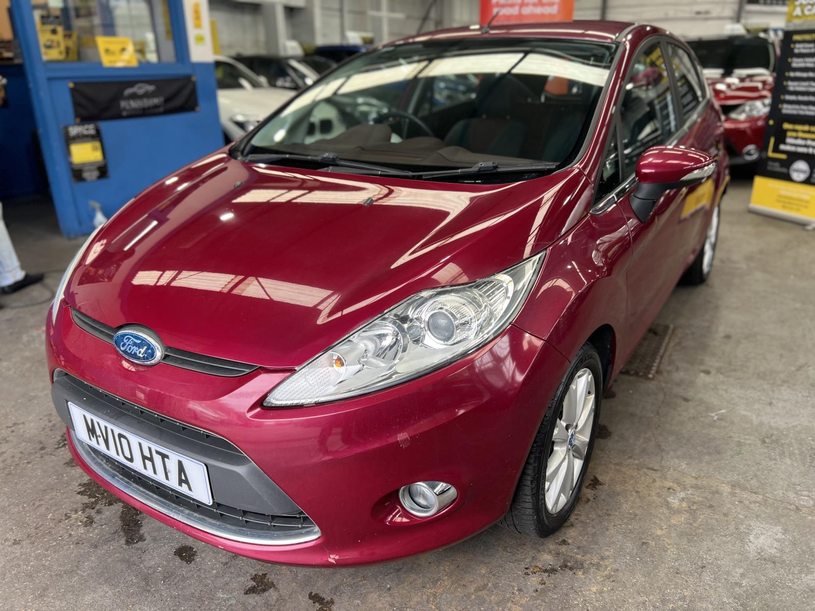 Ford Fiesta - Image 11