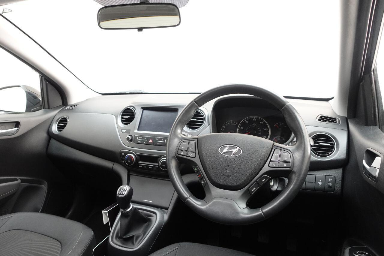 Hyundai i10 - Image 15