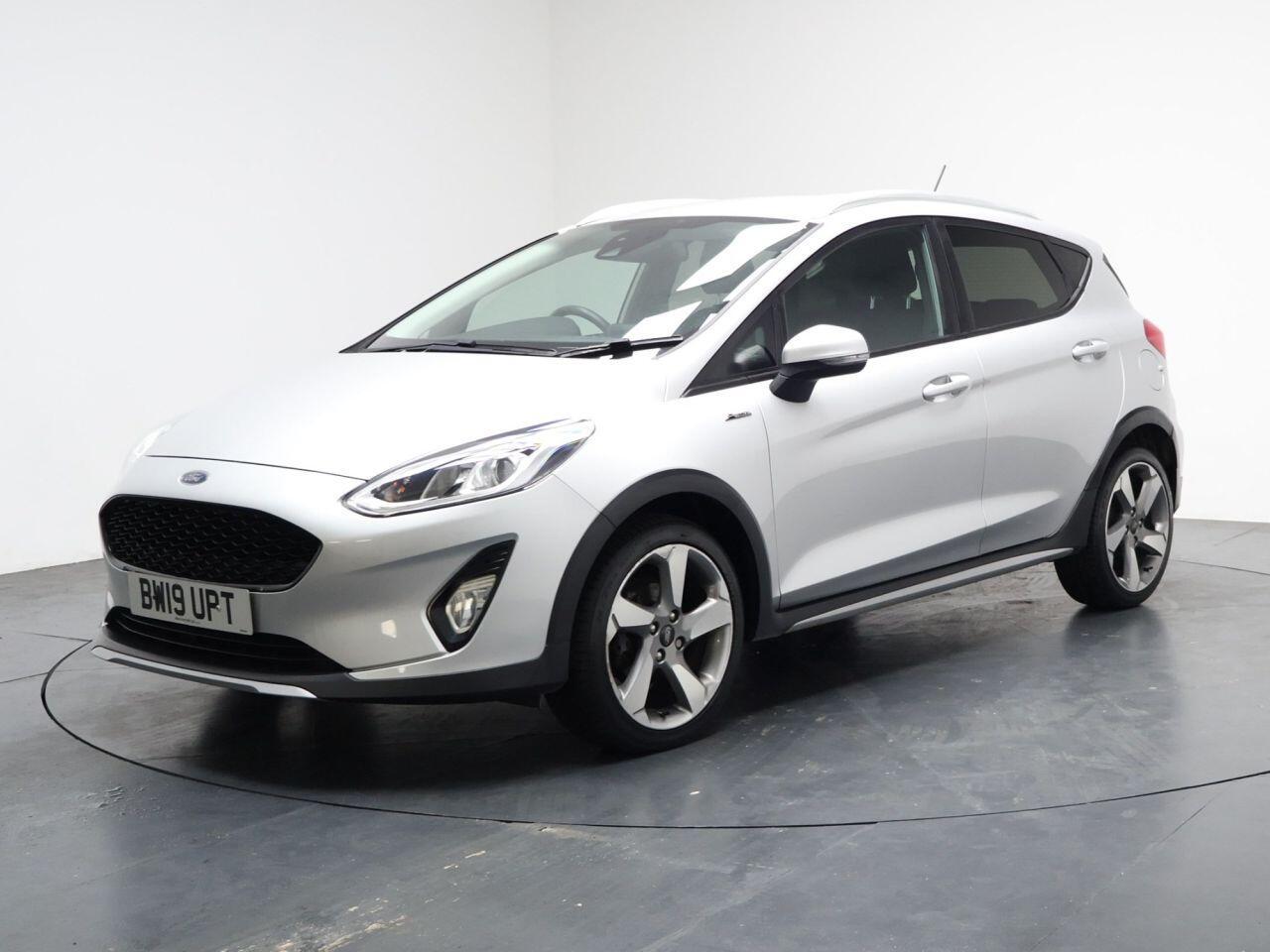 Ford Fiesta - Image 6