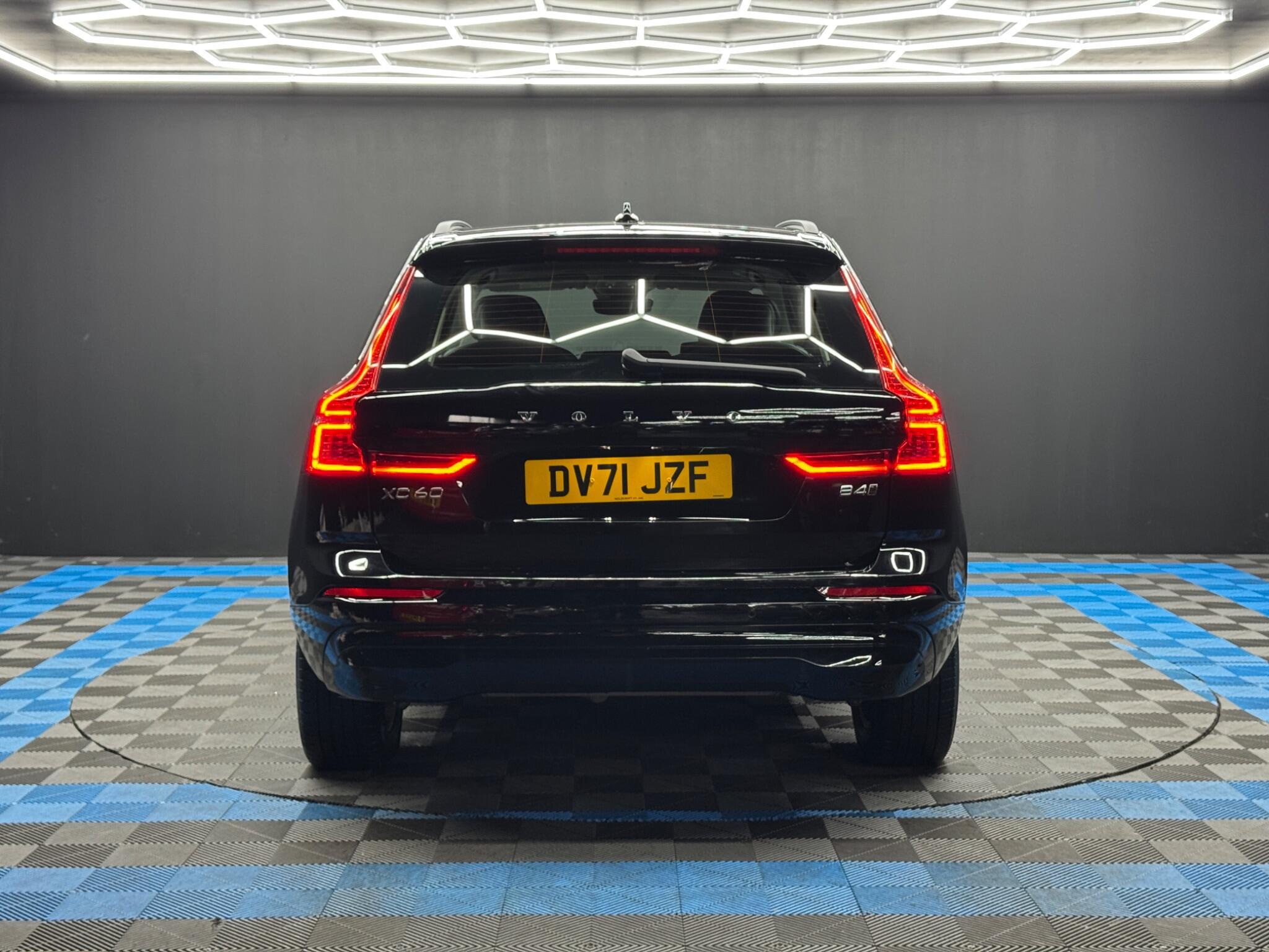 Volvo XC60 - Image 6