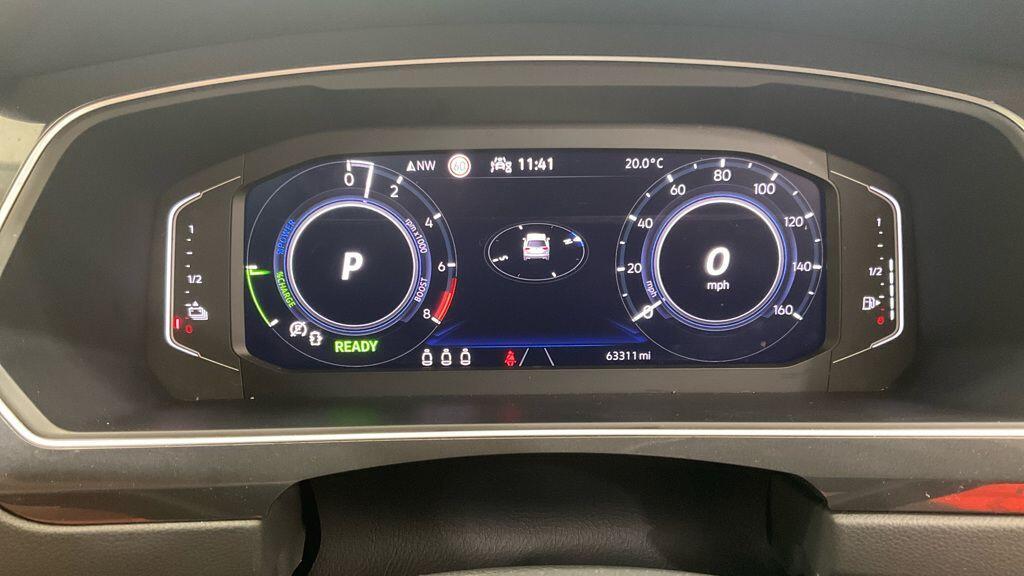 Volkswagen Tiguan - Image 6