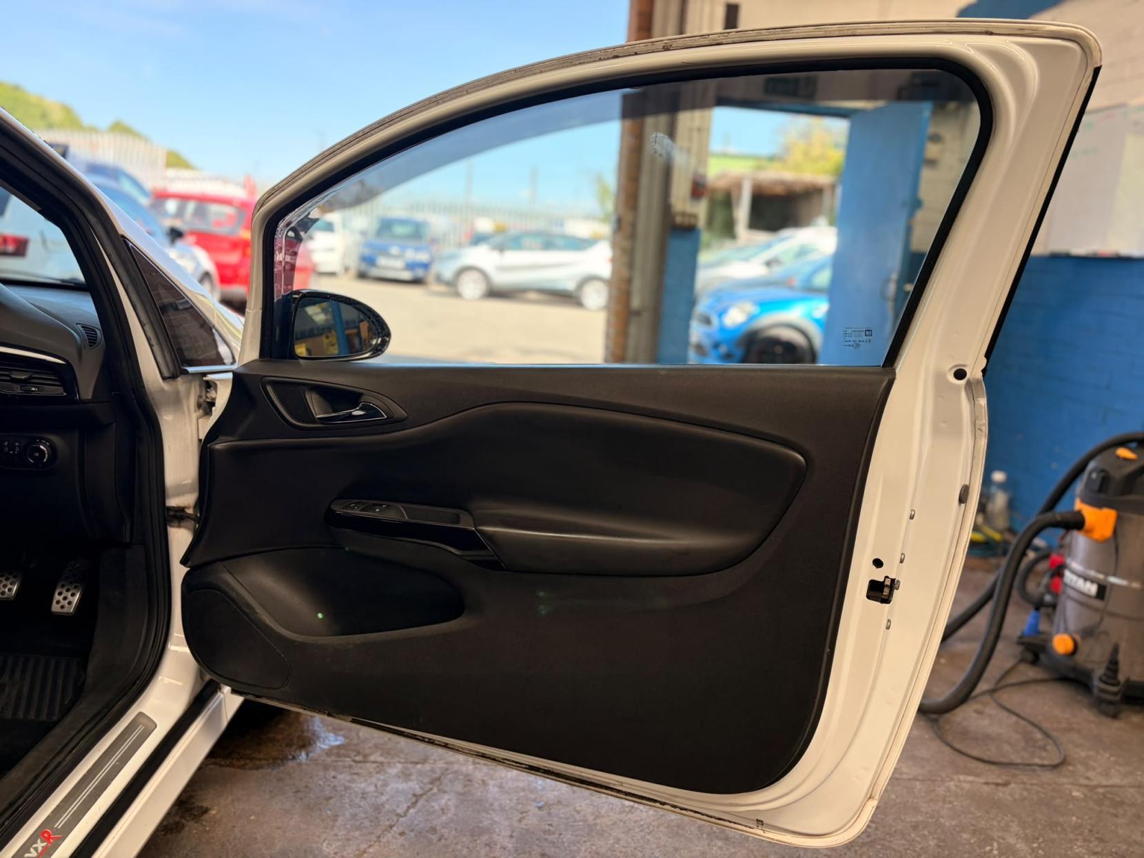 Vauxhall Corsa - Image 8