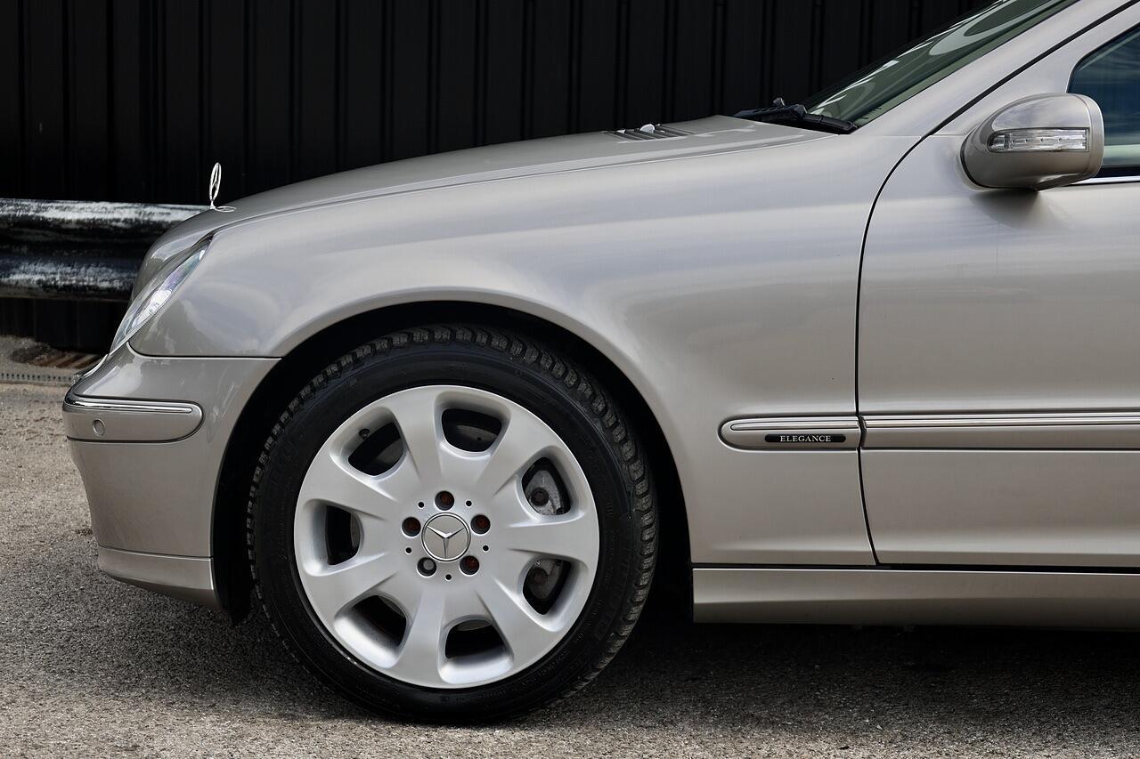 Mercedes C Class - Image 20