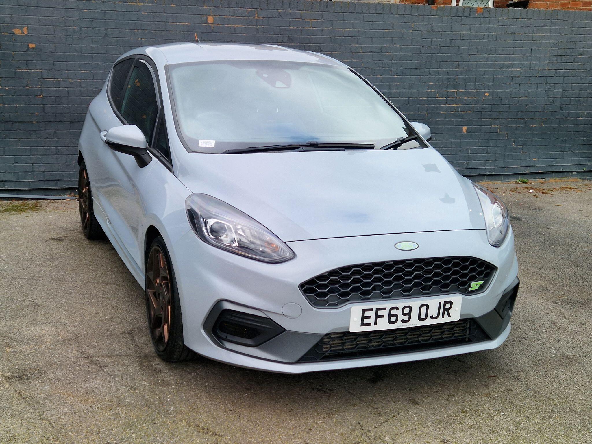 Ford Fiesta - Image 20