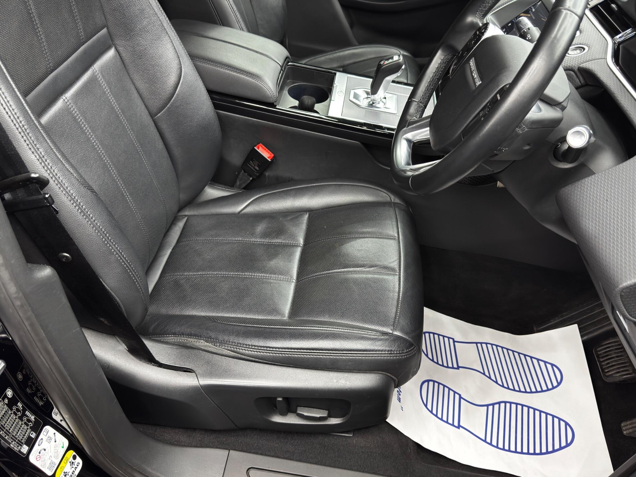 Land Rover Range Rover Evoque - Image 13
