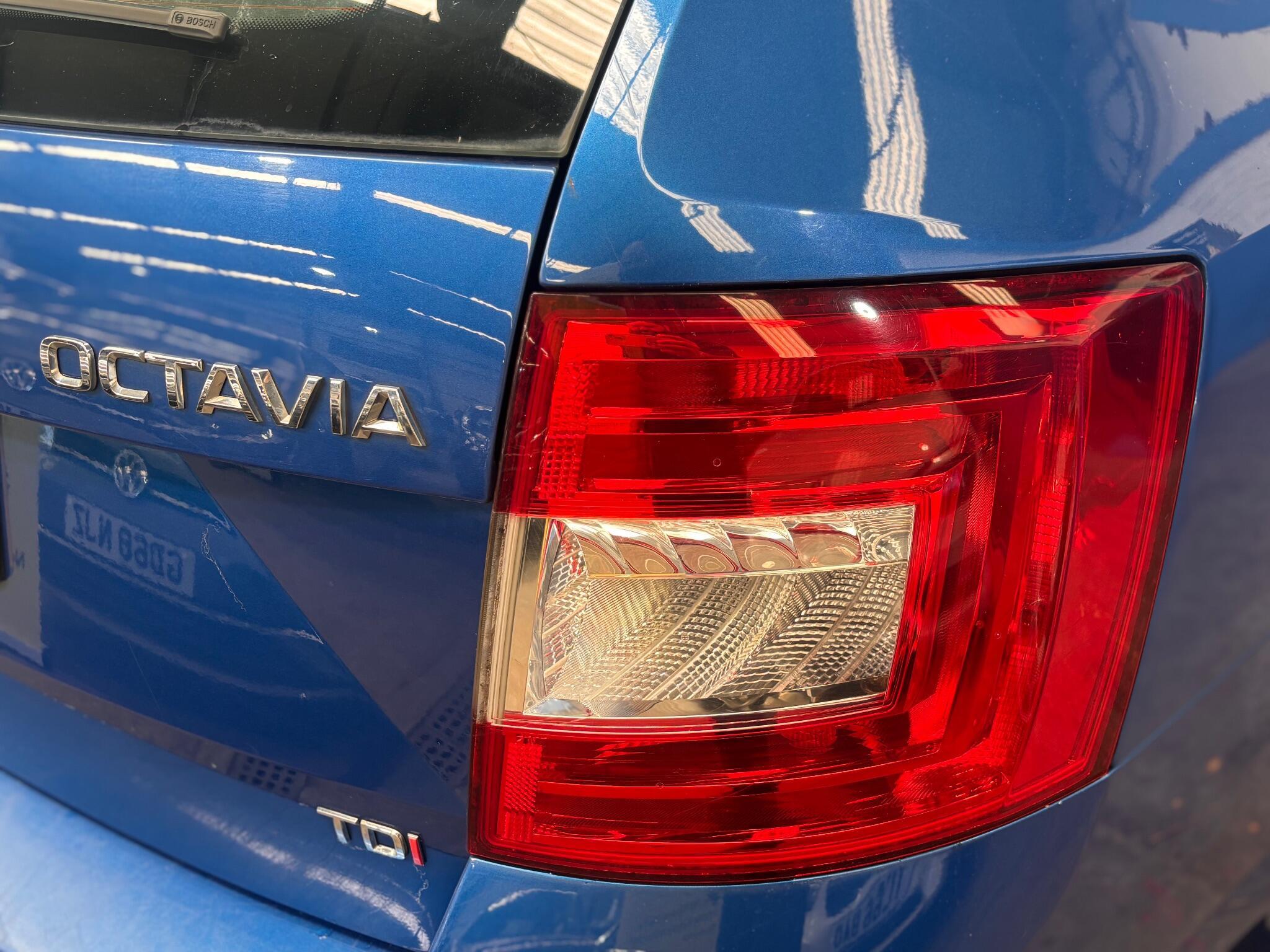 Skoda Octavia - Image 29