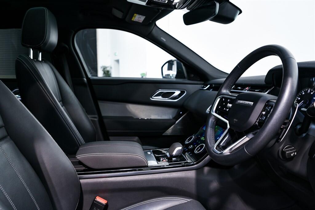 Land Rover Range Rover Velar - Image 9