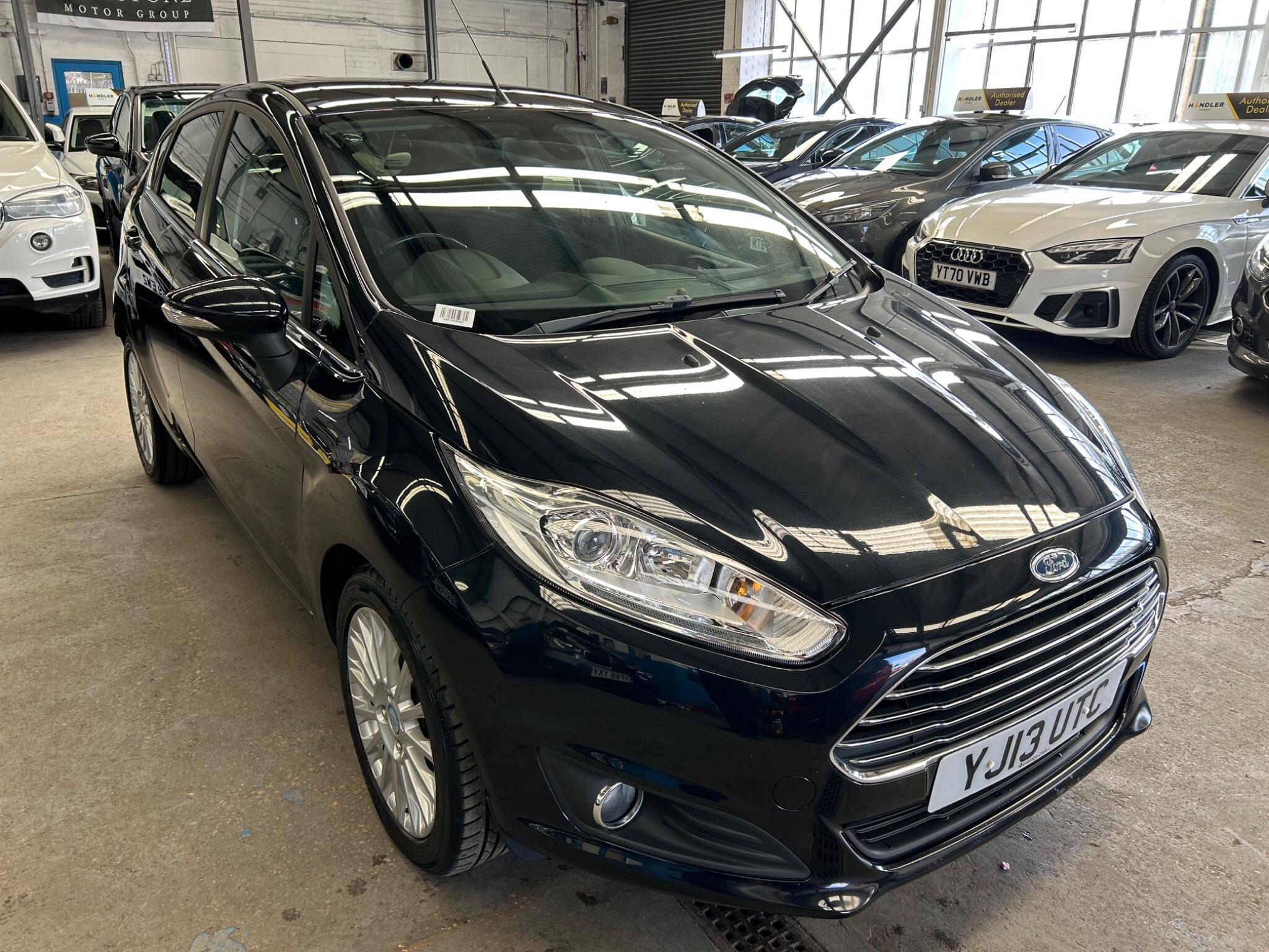 Ford Fiesta - Image 28