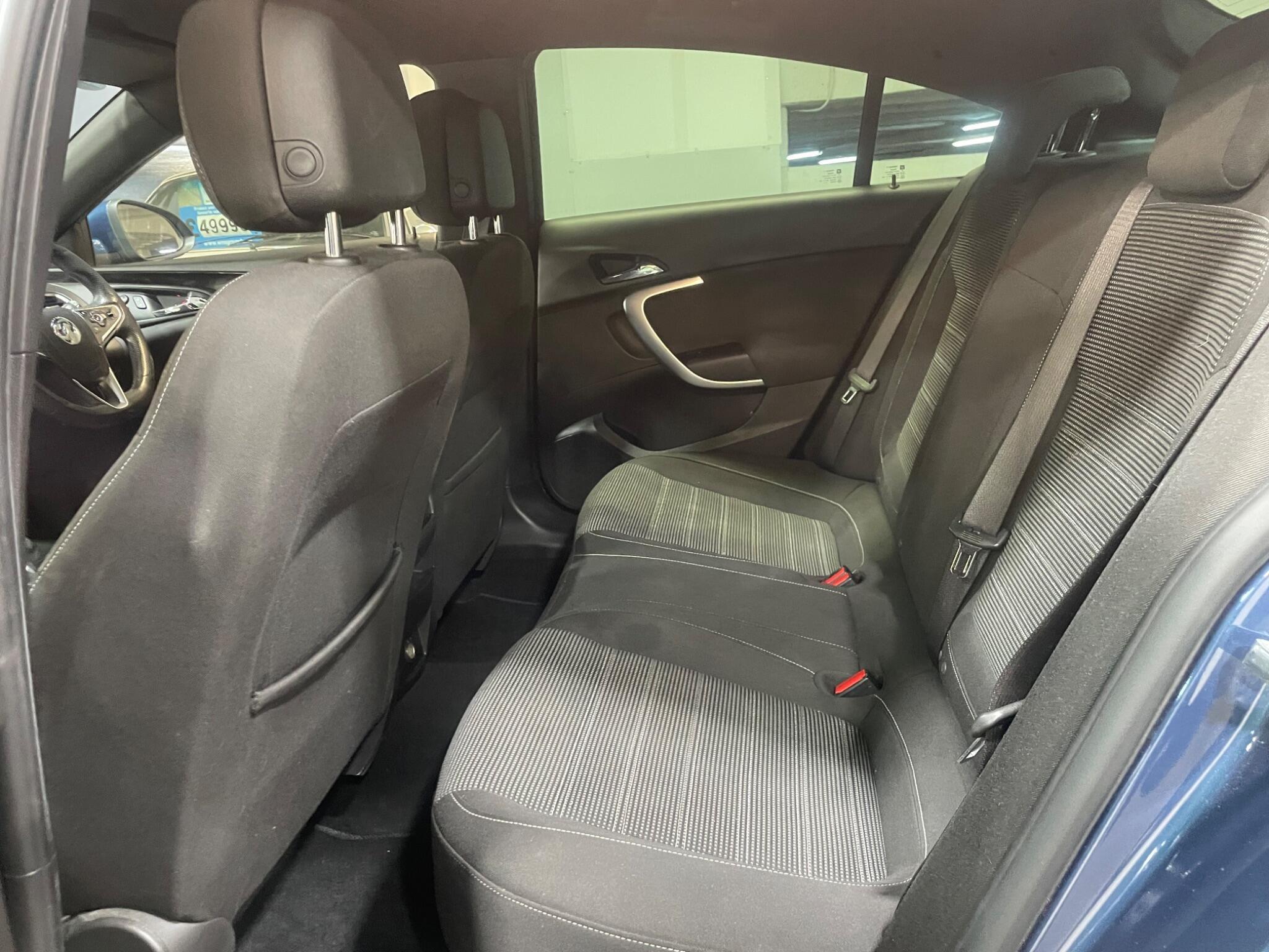 Vauxhall Insignia - Image 12