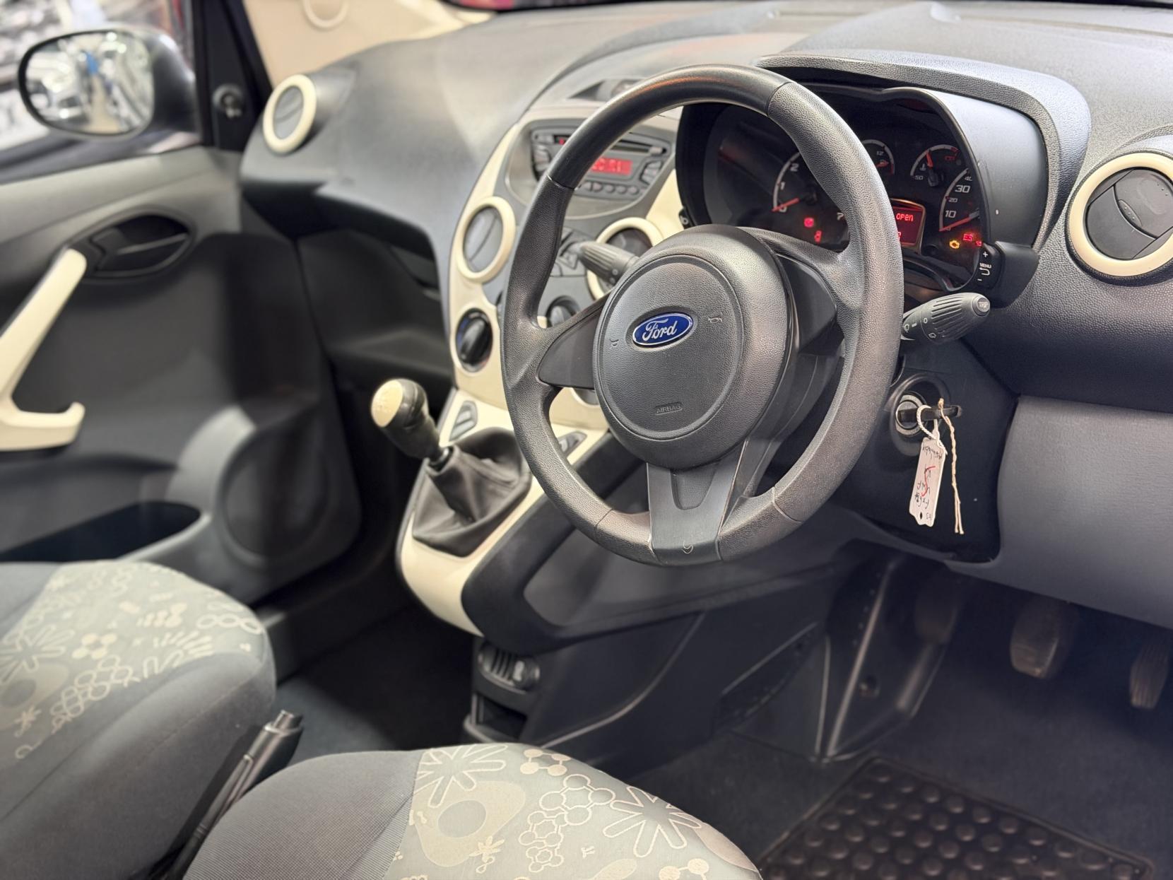 Ford KA - Image 18
