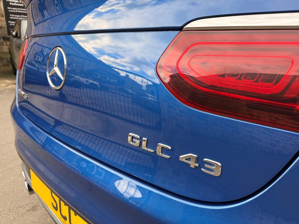 Mercedes GLC - Image 22