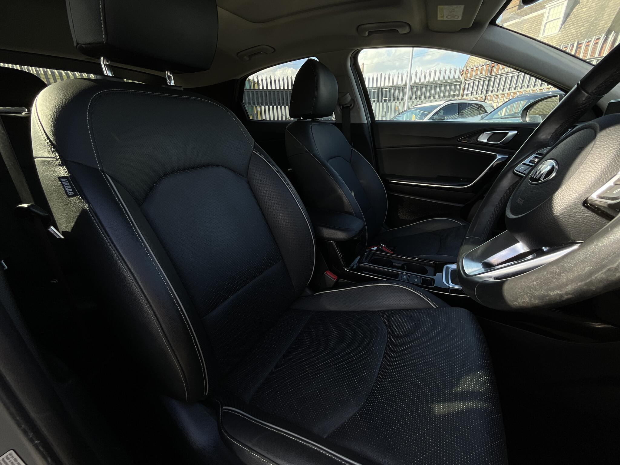 Kia ceed - Image 8