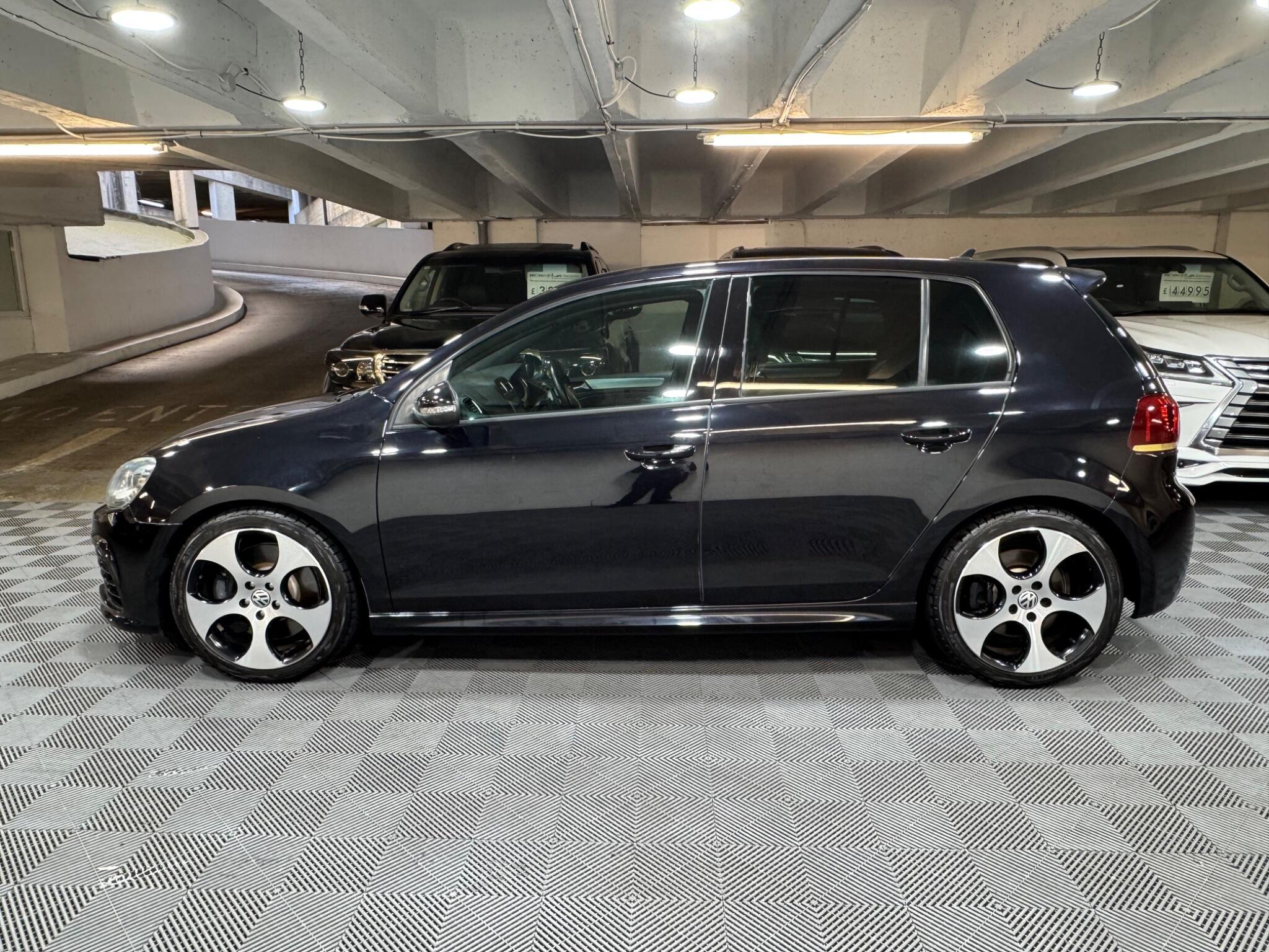 Volkswagen Golf - Image 2