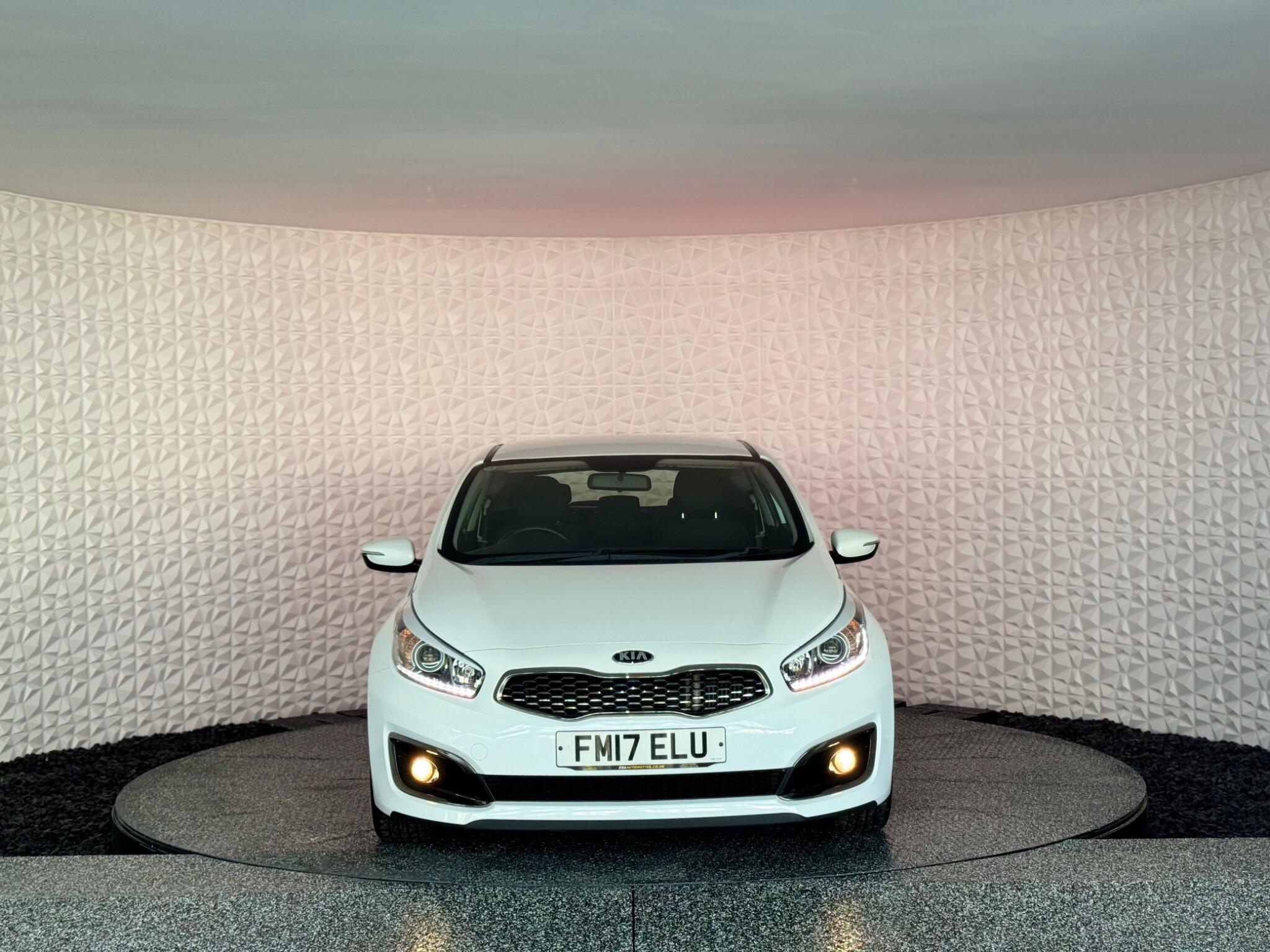 Kia ProCeed - Image 4