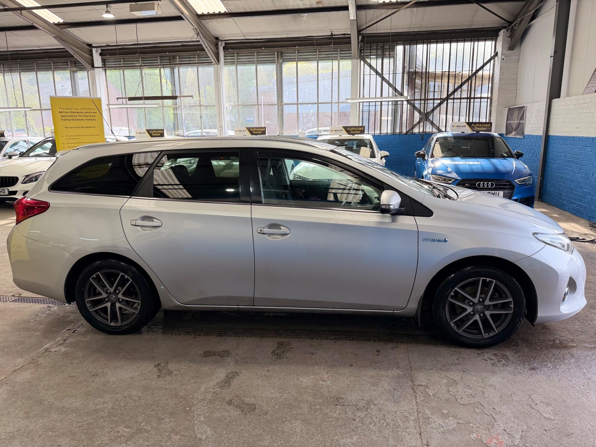 Toyota Auris - Image 5